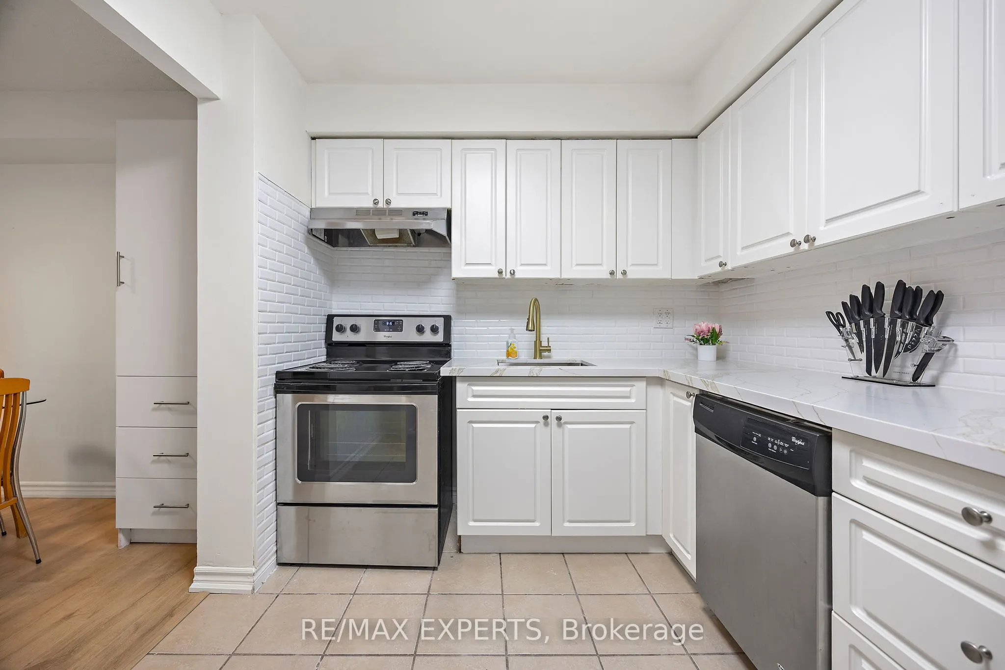 242 Milestone Crescent, #115