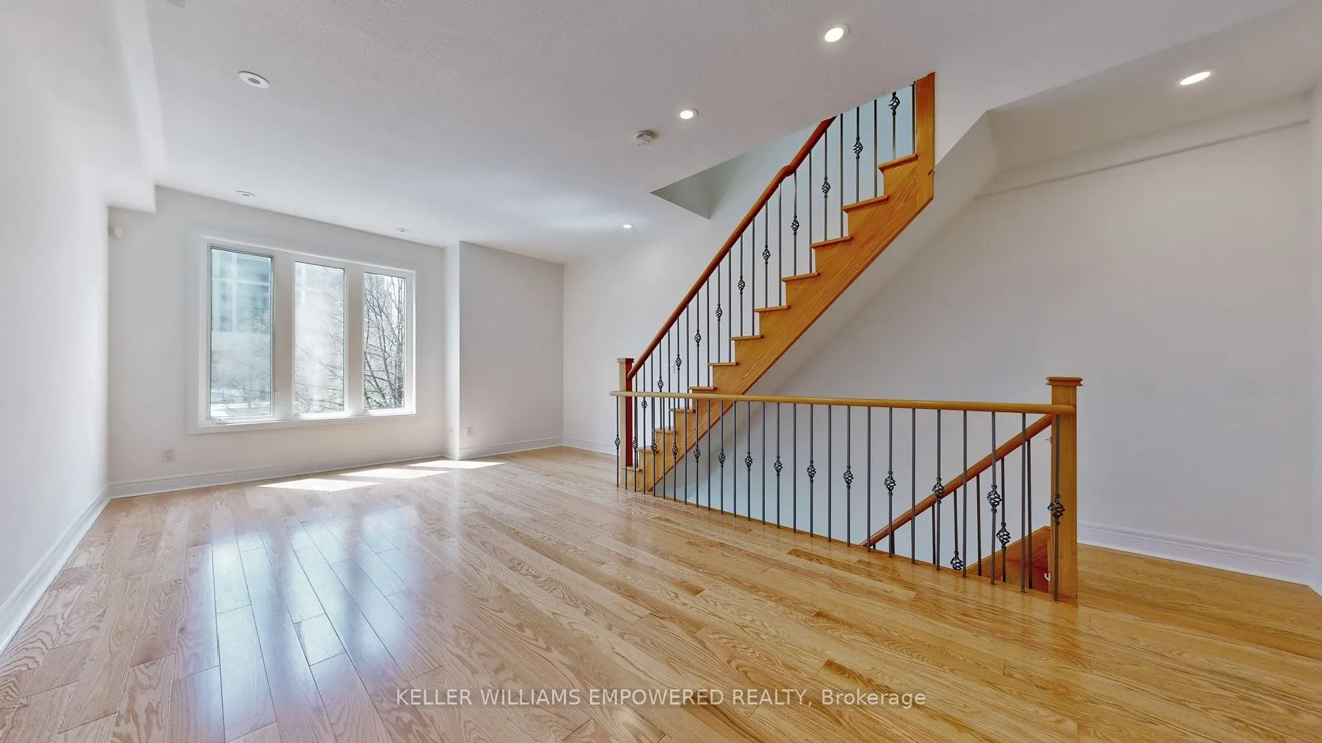 68 Suncrest Boulevard, #TH 3