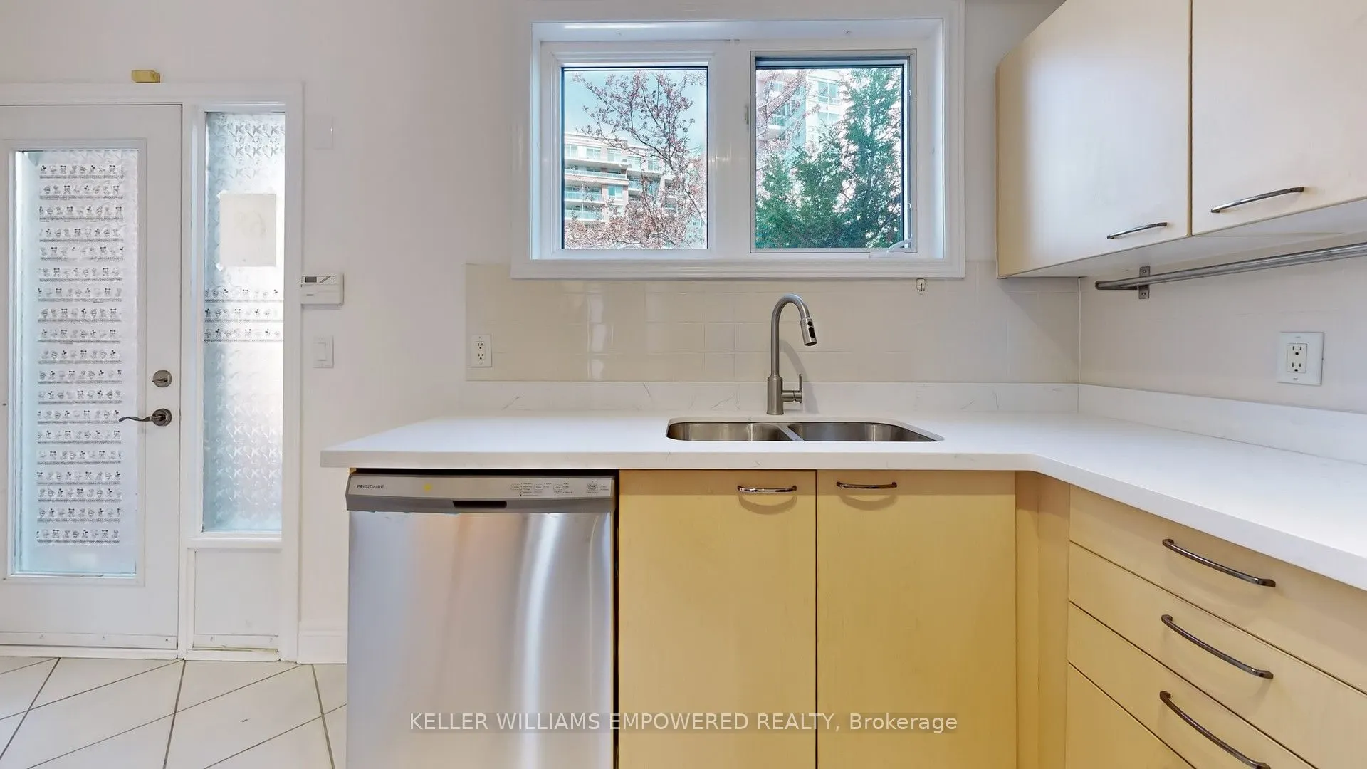 68 Suncrest Boulevard, #TH 3