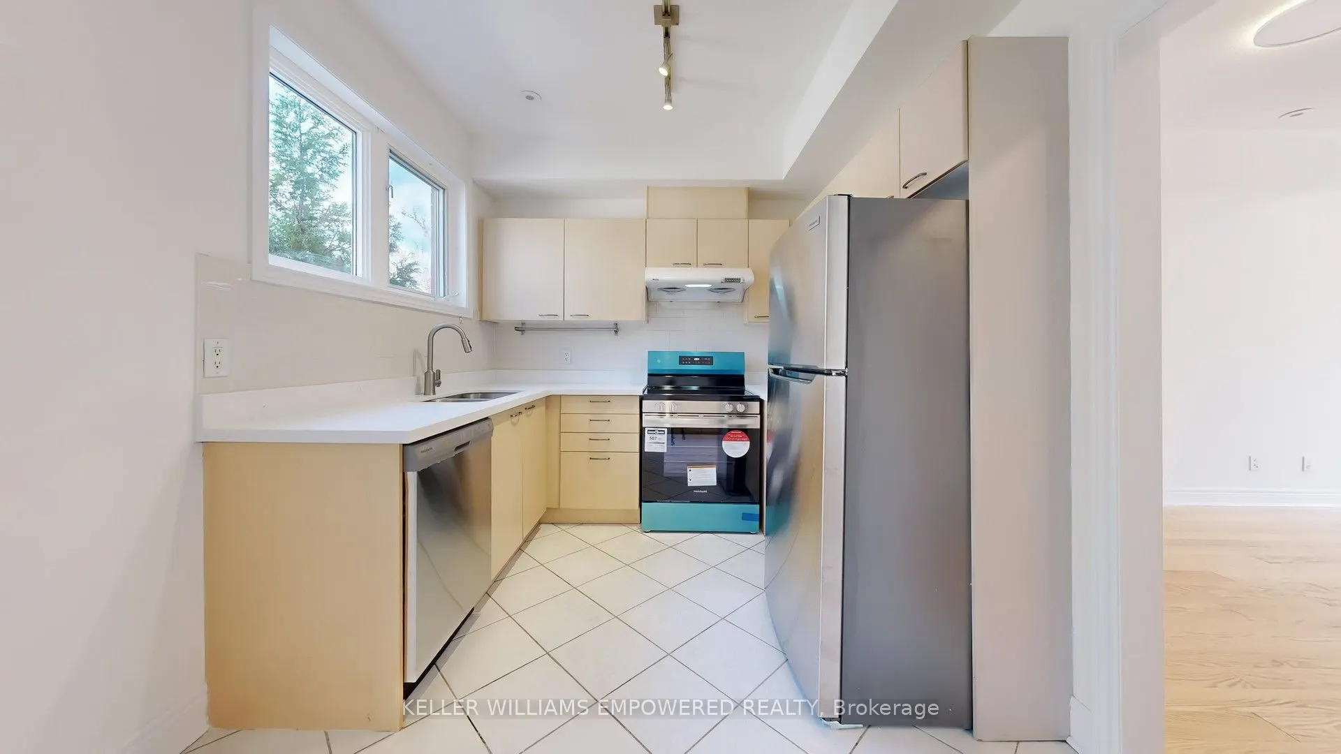 68 Suncrest Boulevard, #TH 3