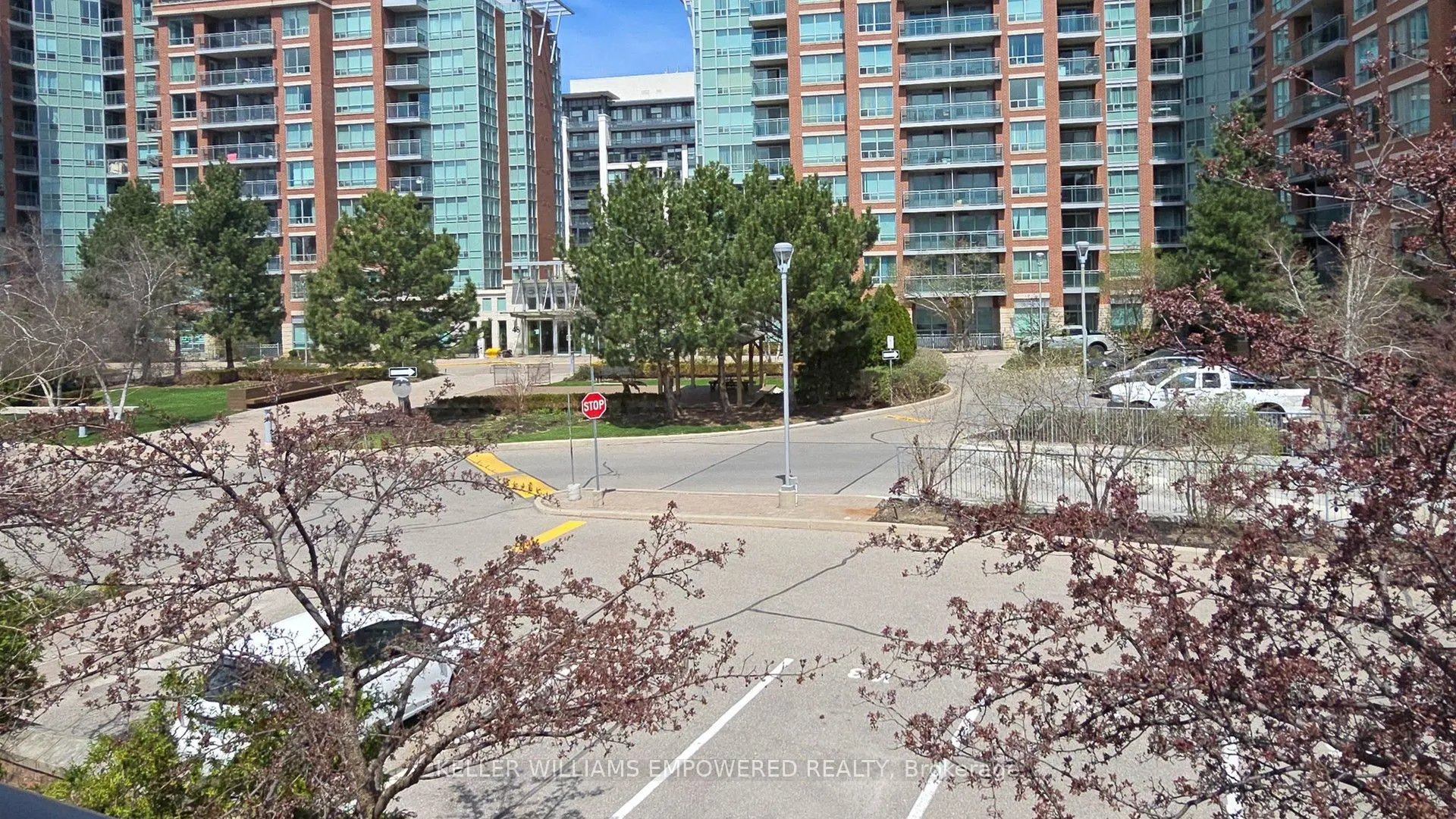 68 Suncrest Boulevard, #TH 3