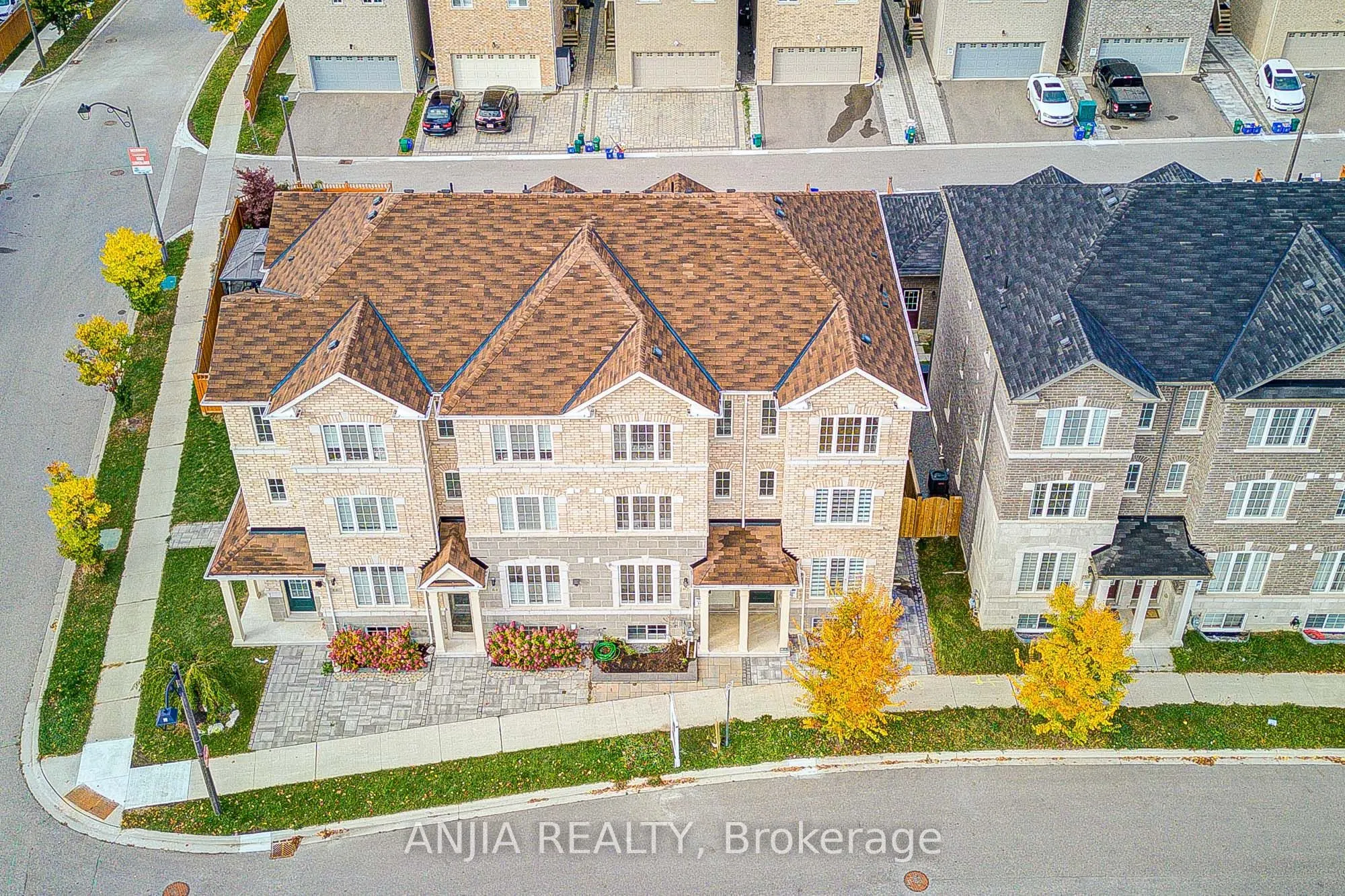 62 Harvest Field Road