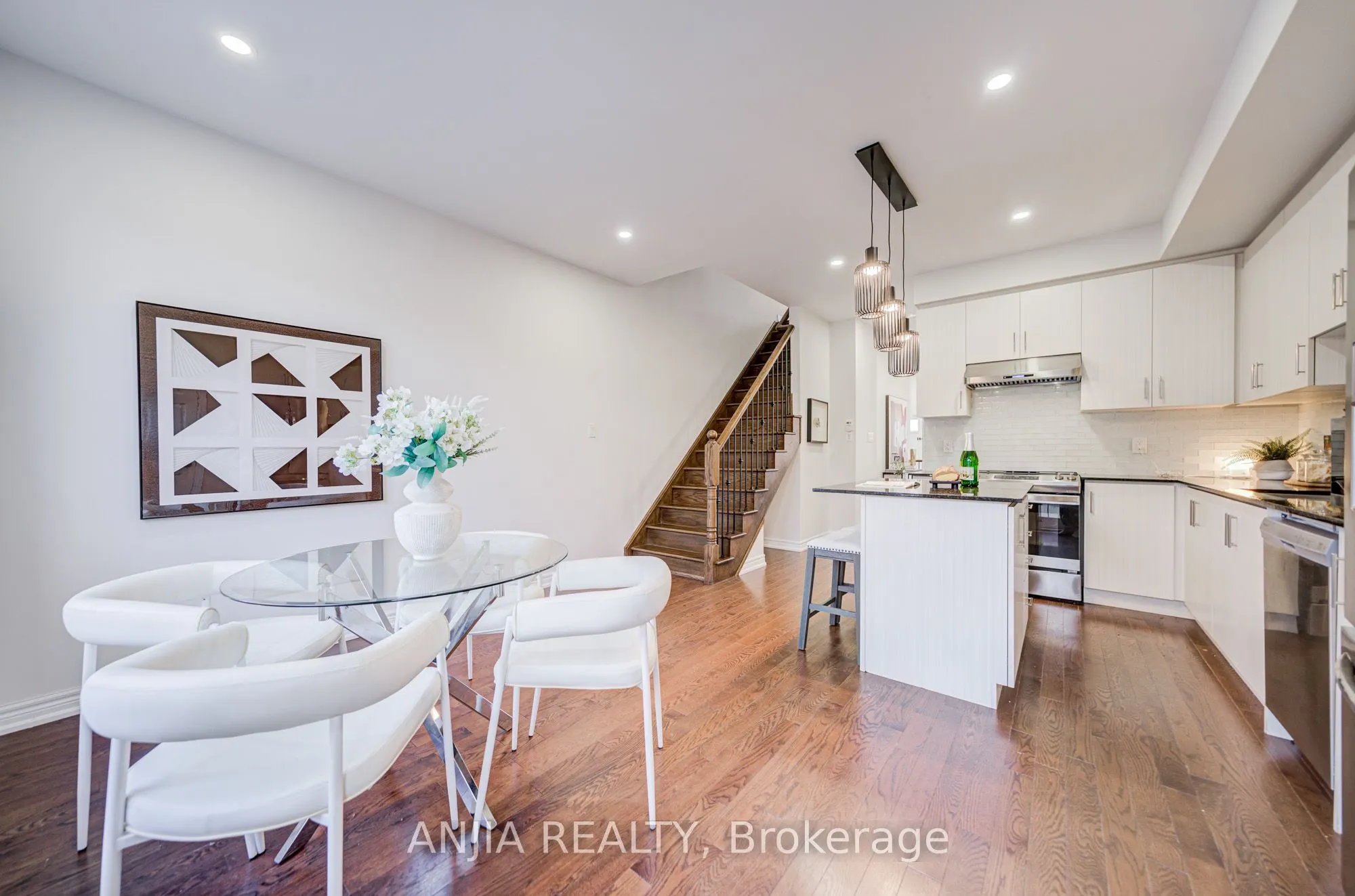 62 Harvest Field Road