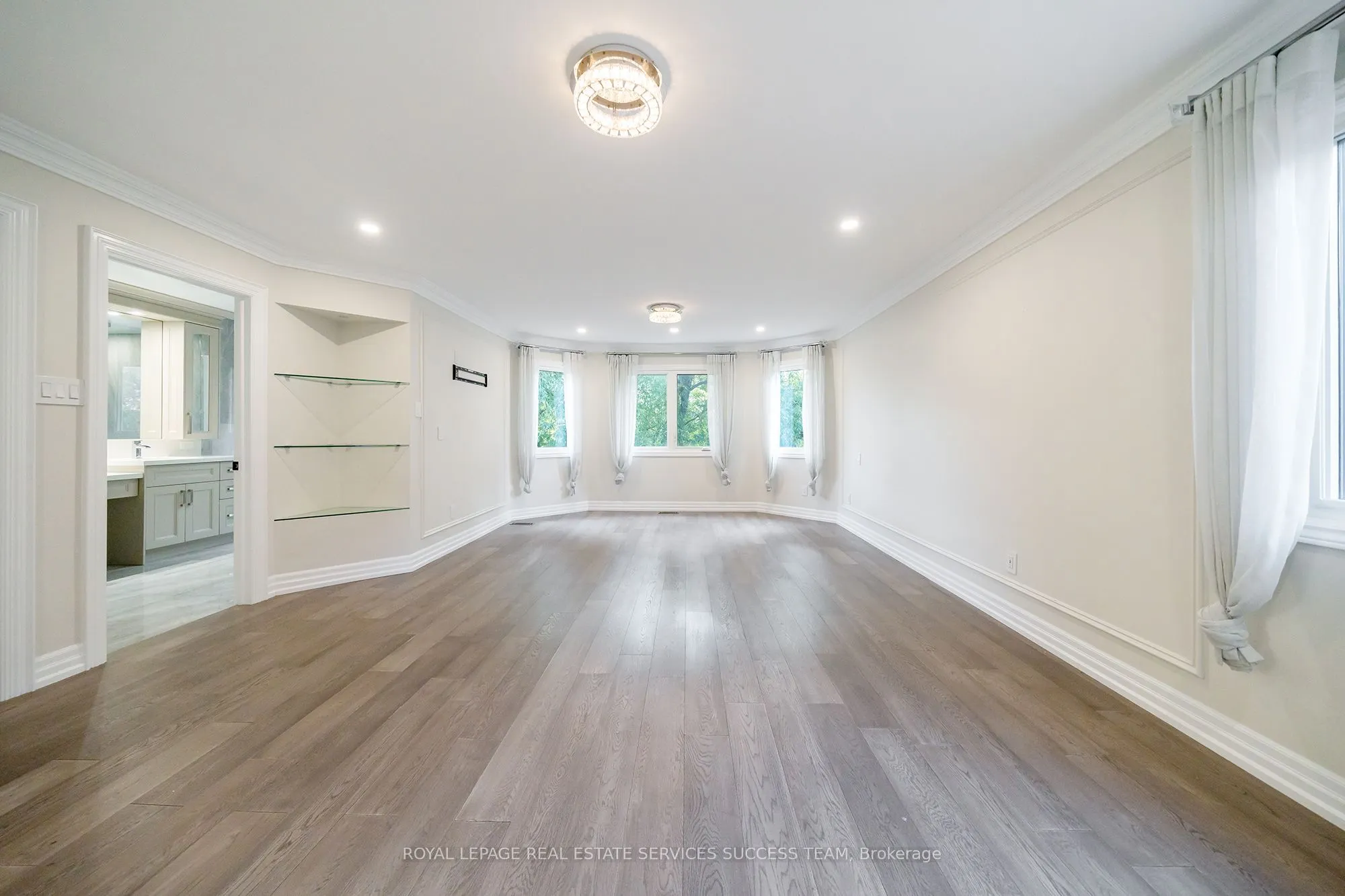 49 Cooper creek Court