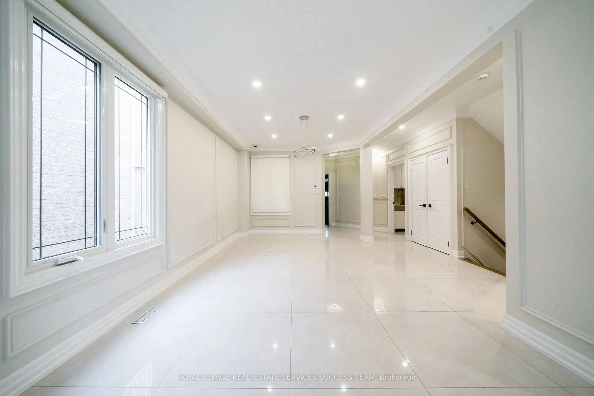 49 Cooper creek Court