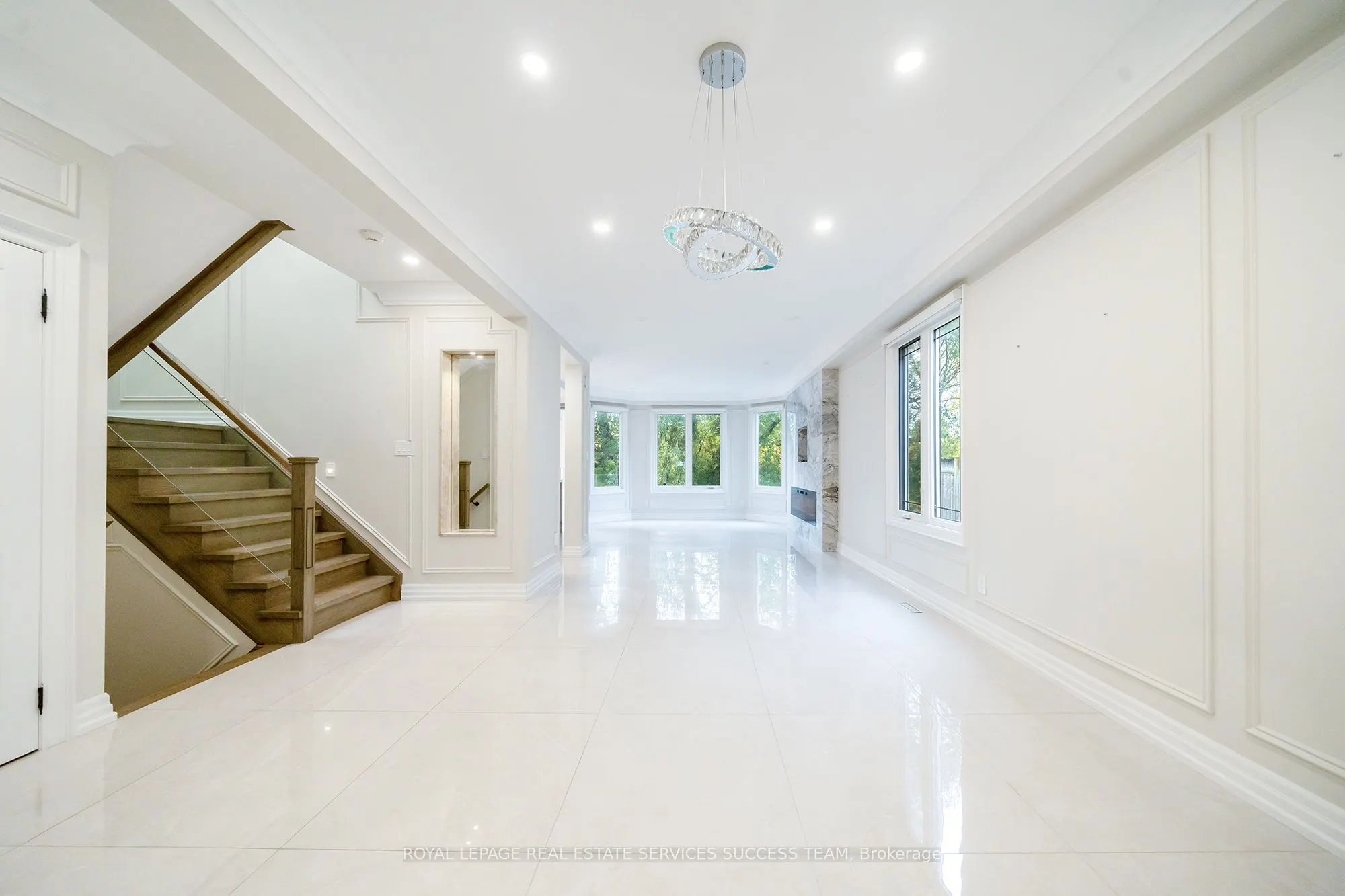 49 Cooper creek Court