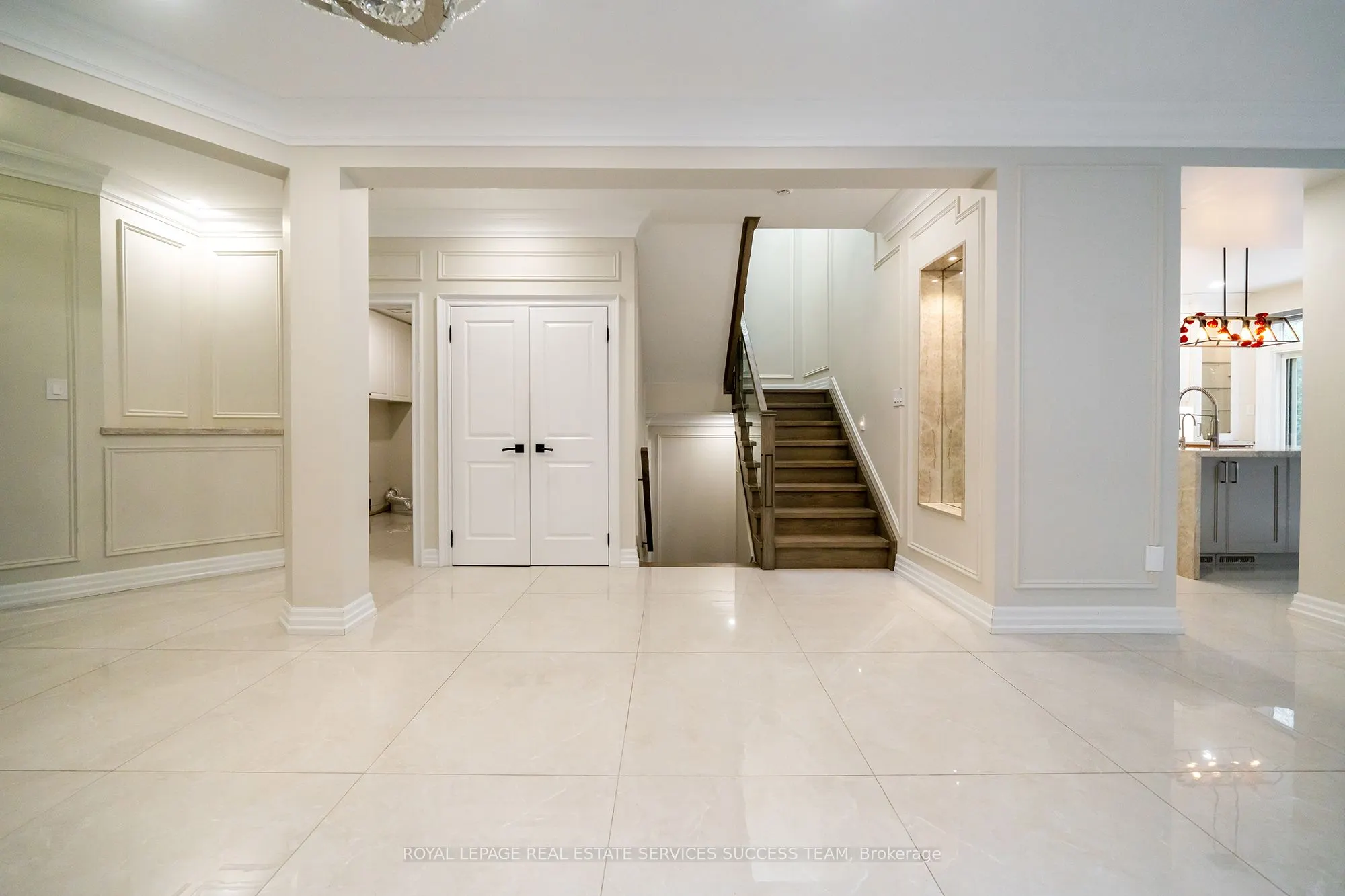 49 Cooper creek Court