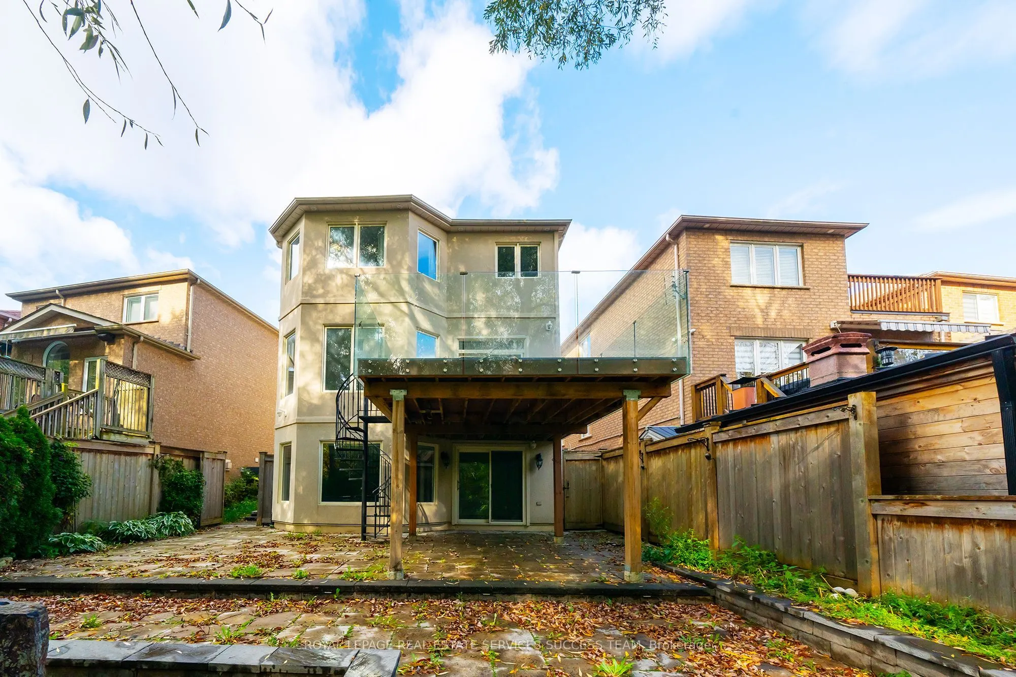 49 Cooper creek Court