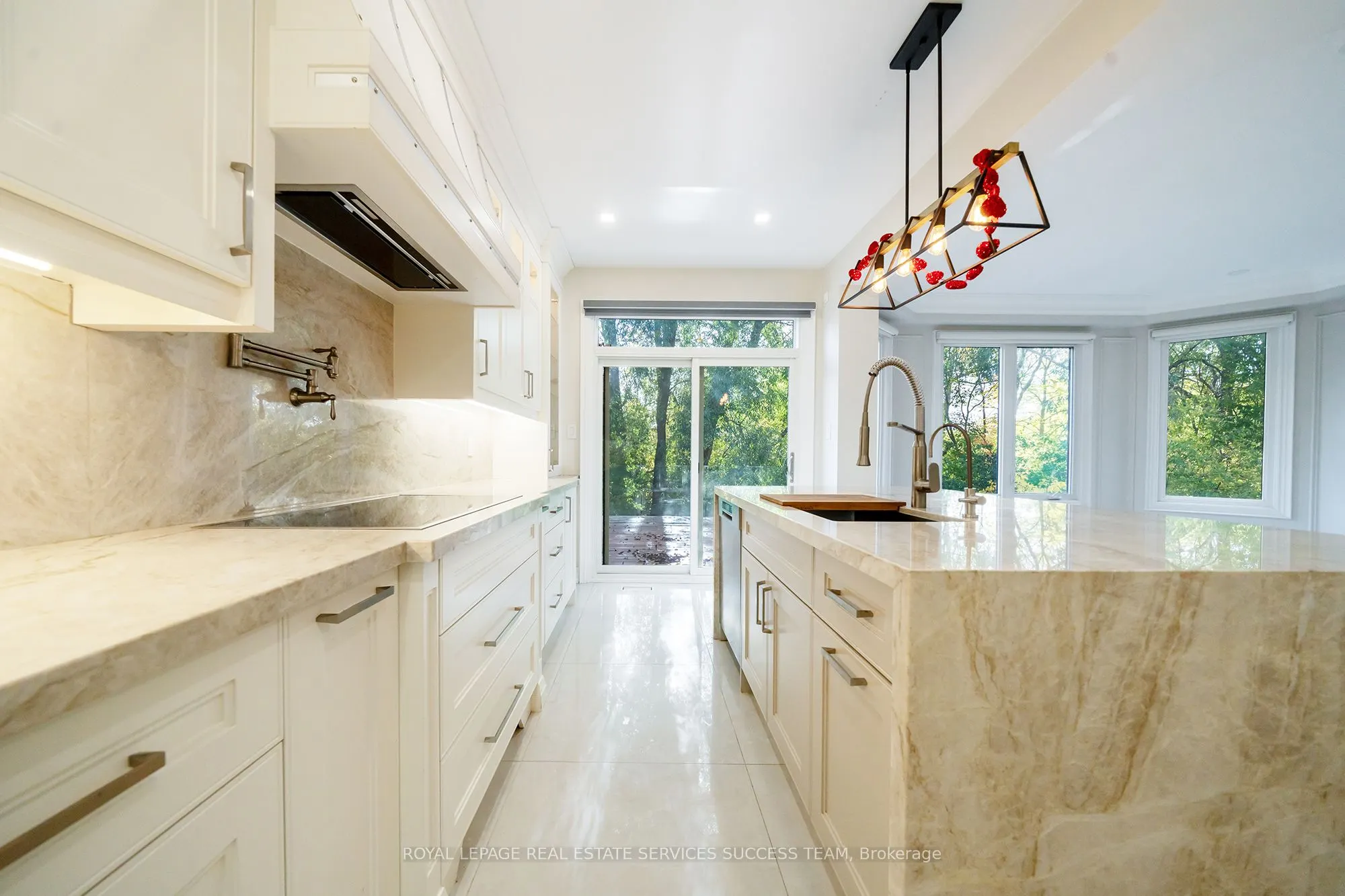 49 Cooper creek Court