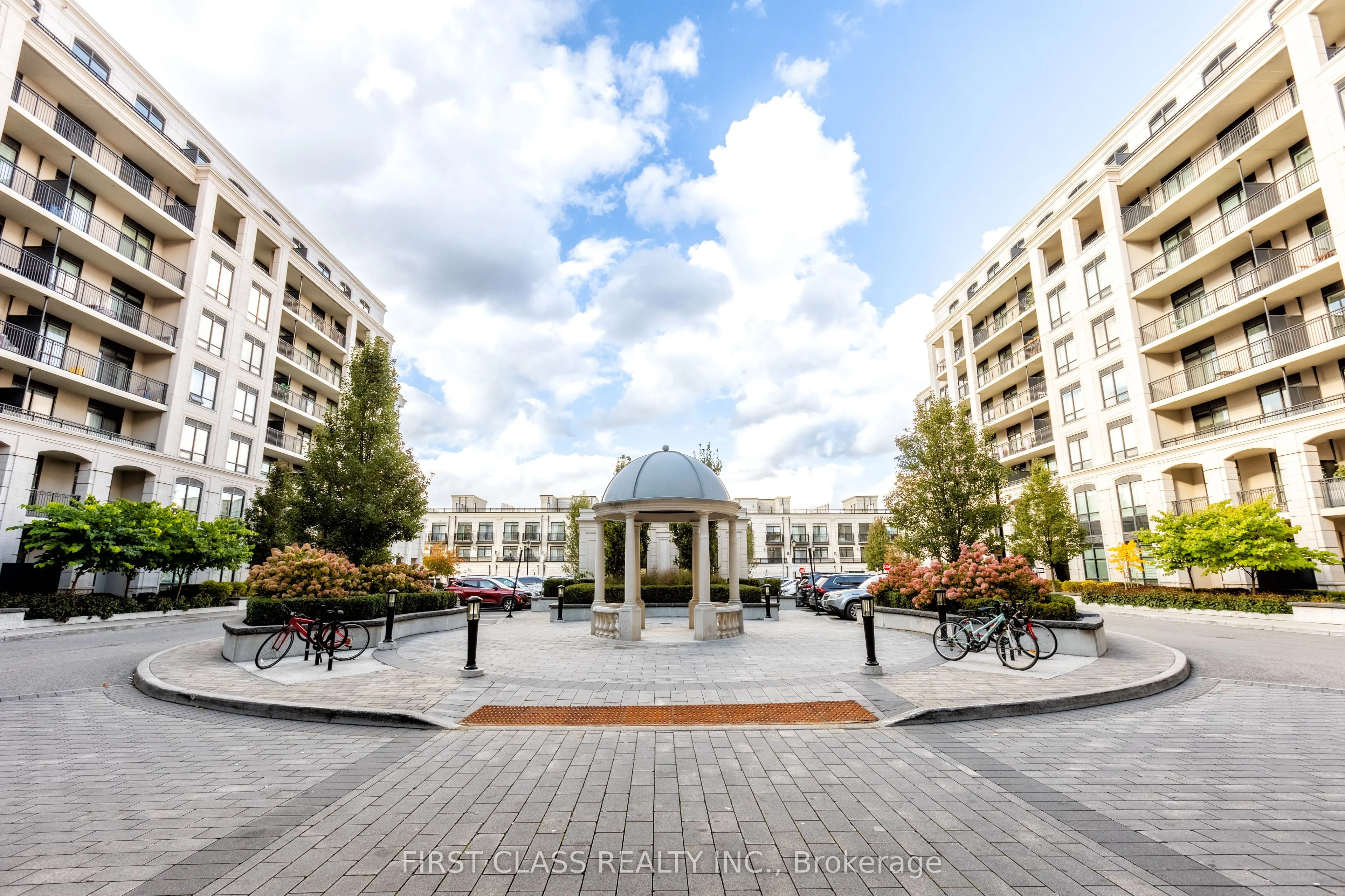 268 Buchanan Drive, #615W