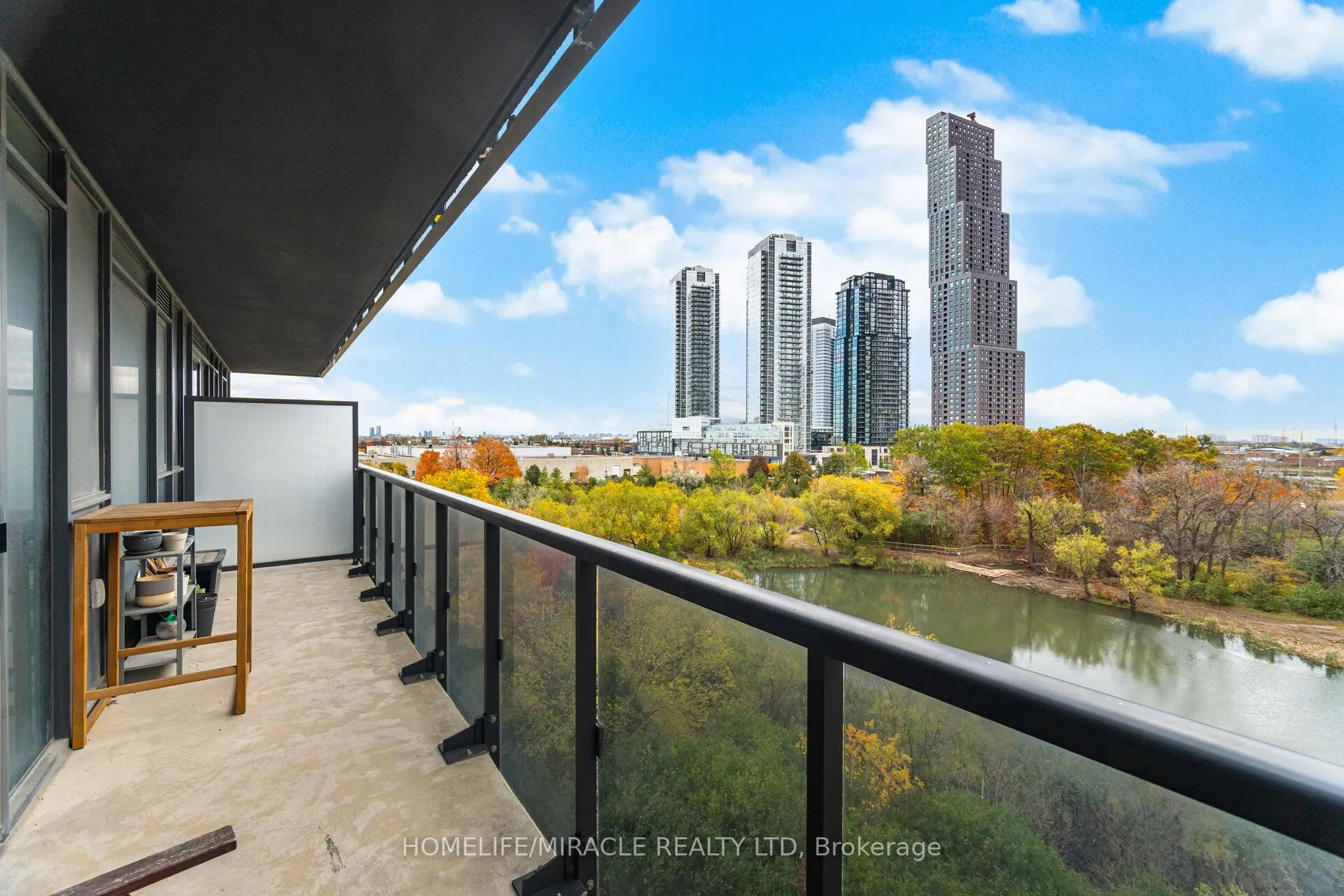 7895 Jane Street, #505