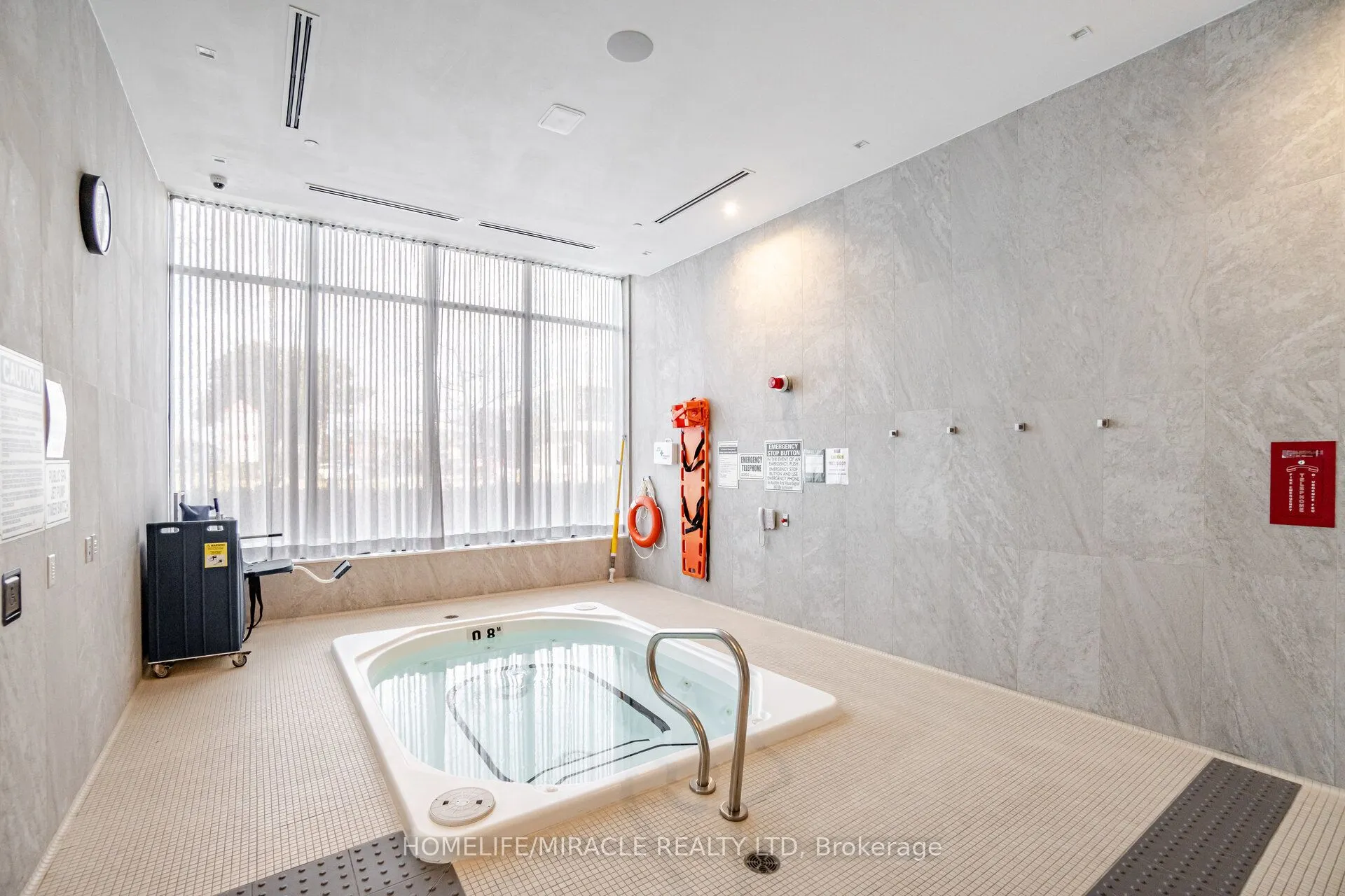 7895 Jane Street, #505