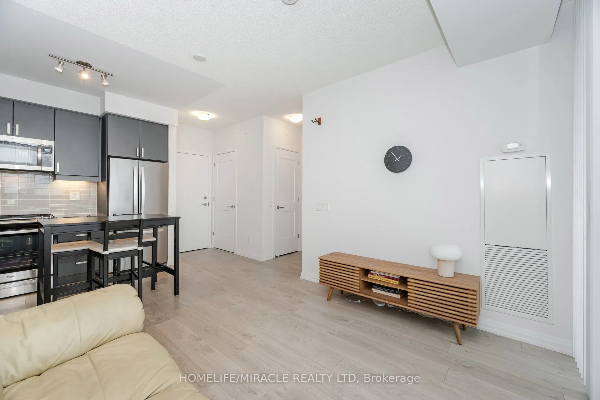 7895 Jane Street, #505