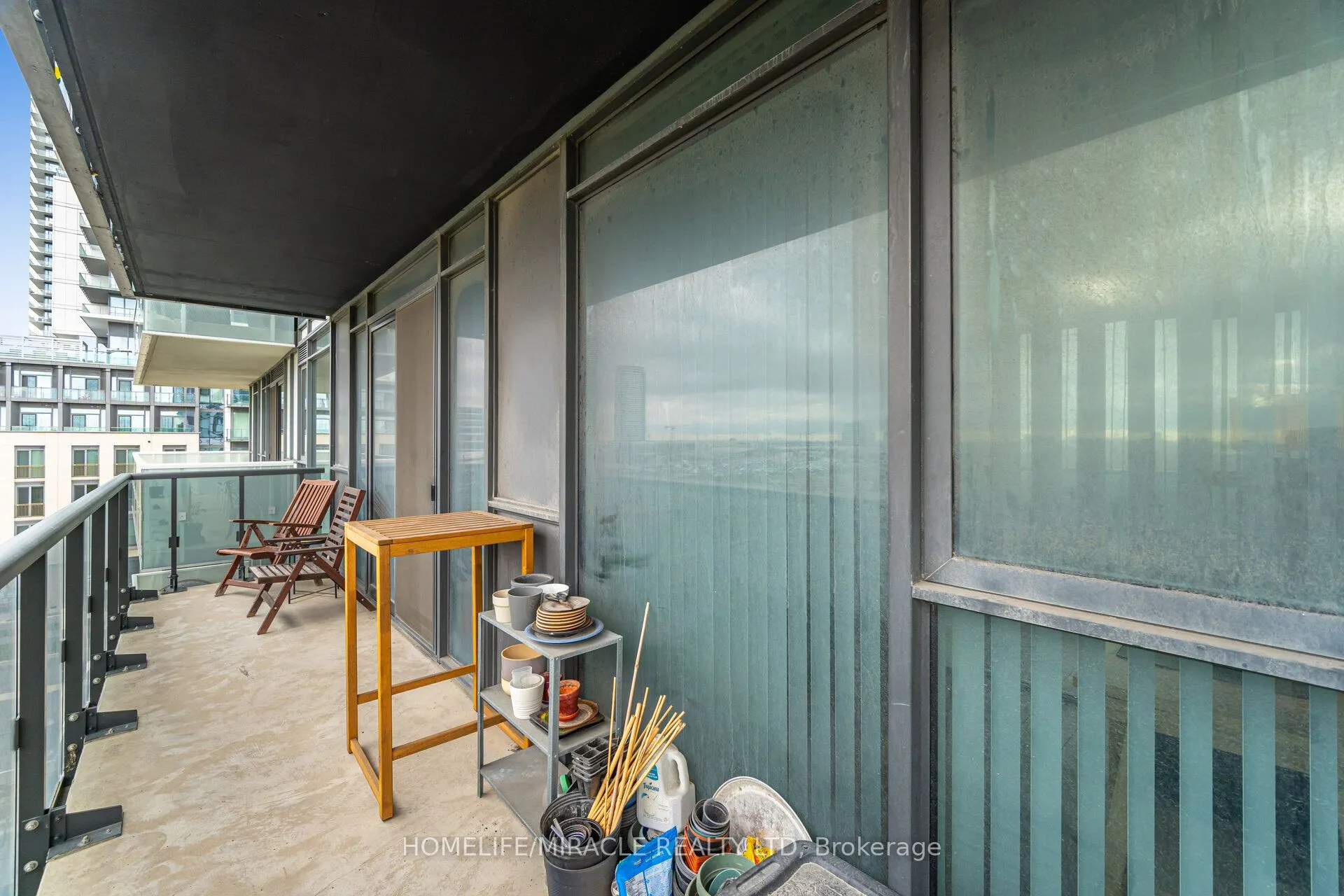 7895 Jane Street, #505