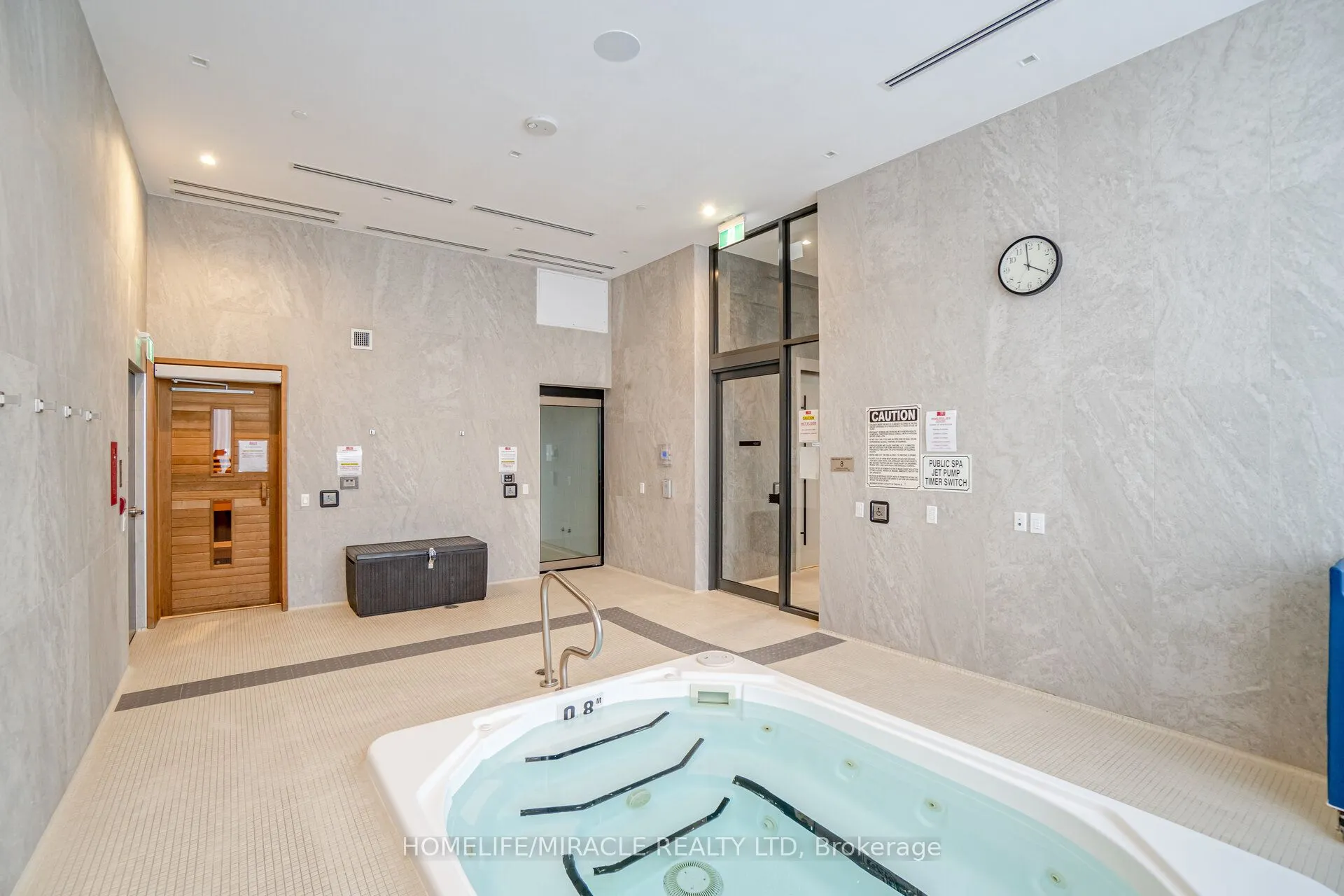 7895 Jane Street, #505