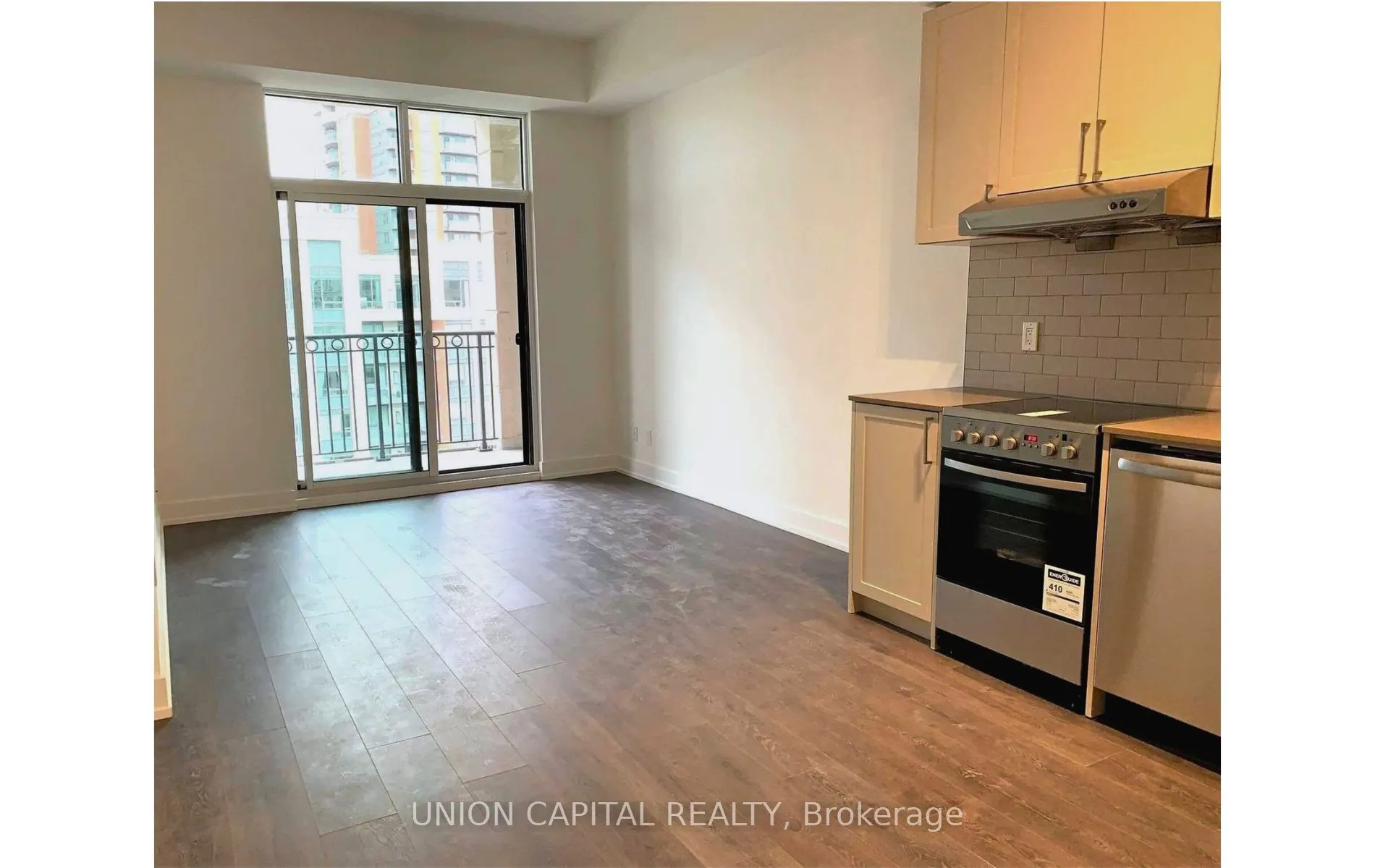 278 Buchanan Drive, #815E