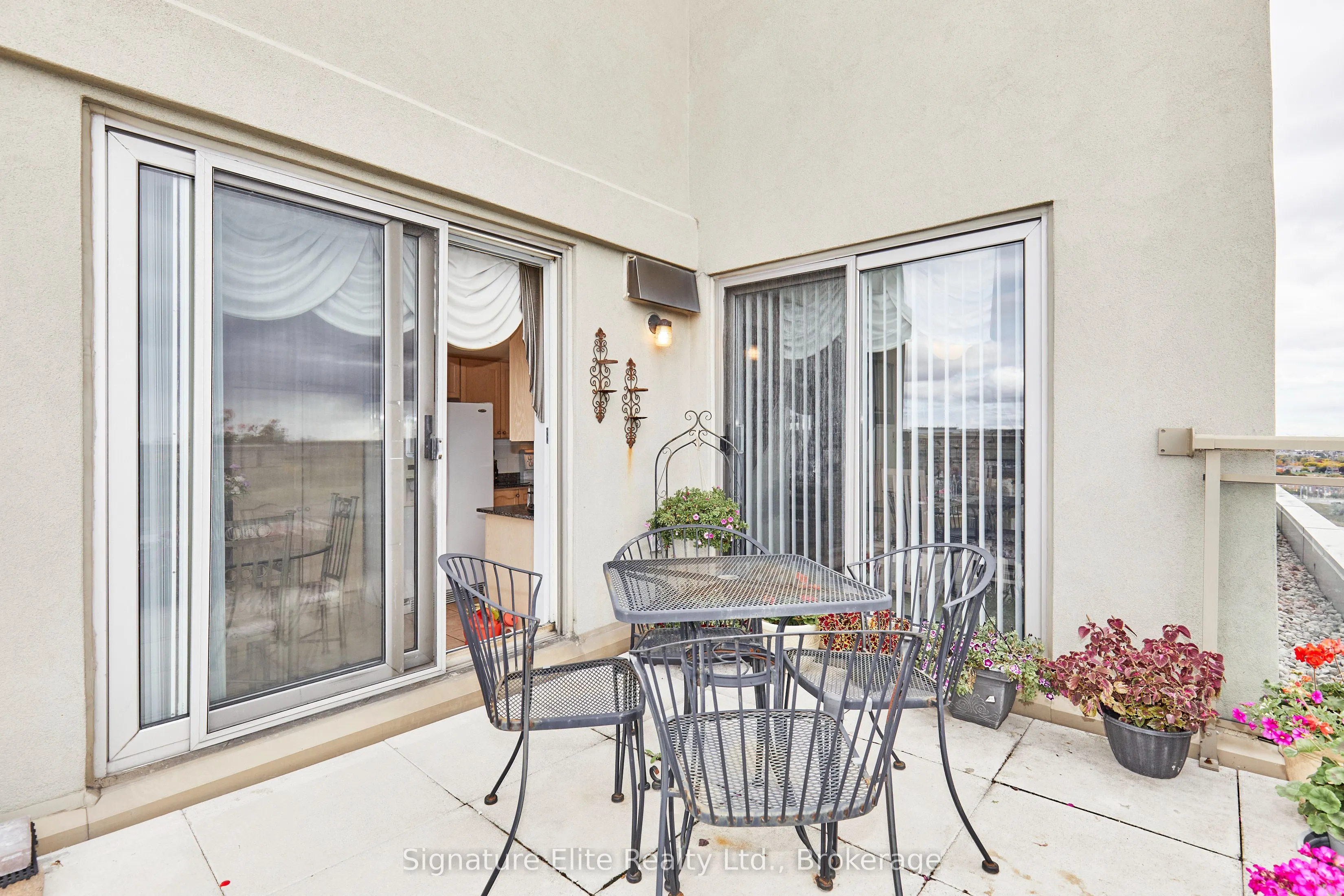 399 South Park Road, #1603