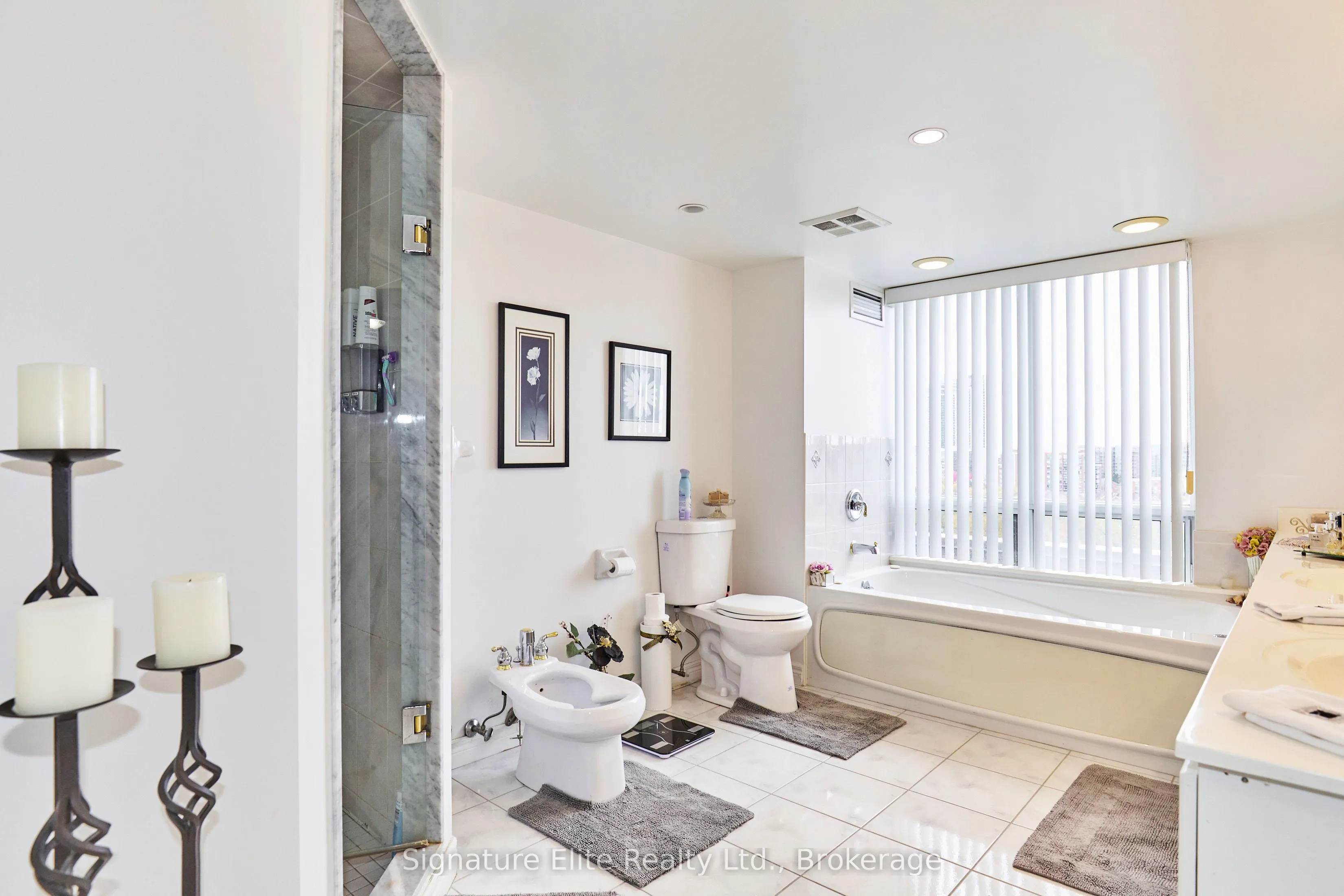 399 South Park Road, #1603