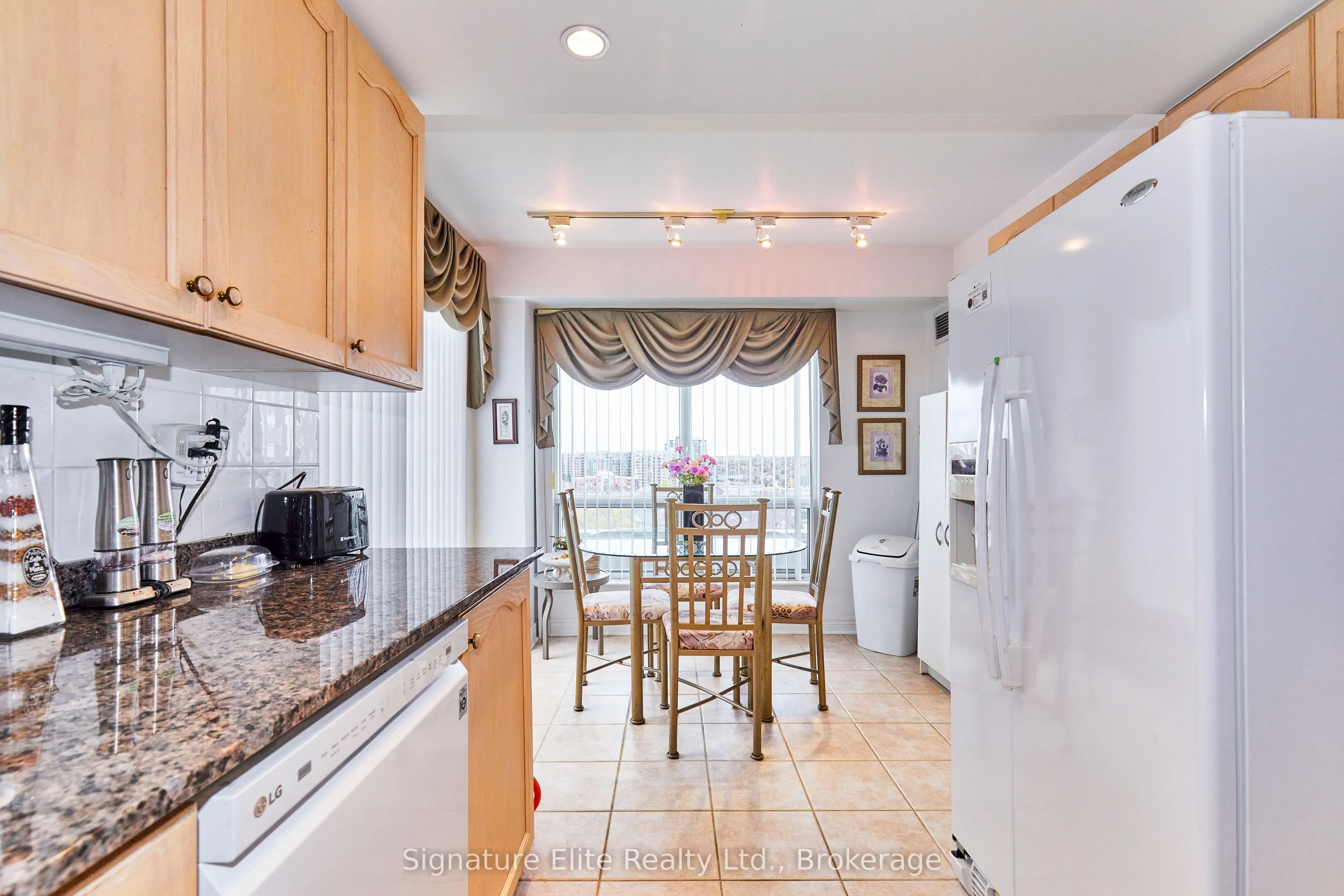 399 South Park Road, #1603