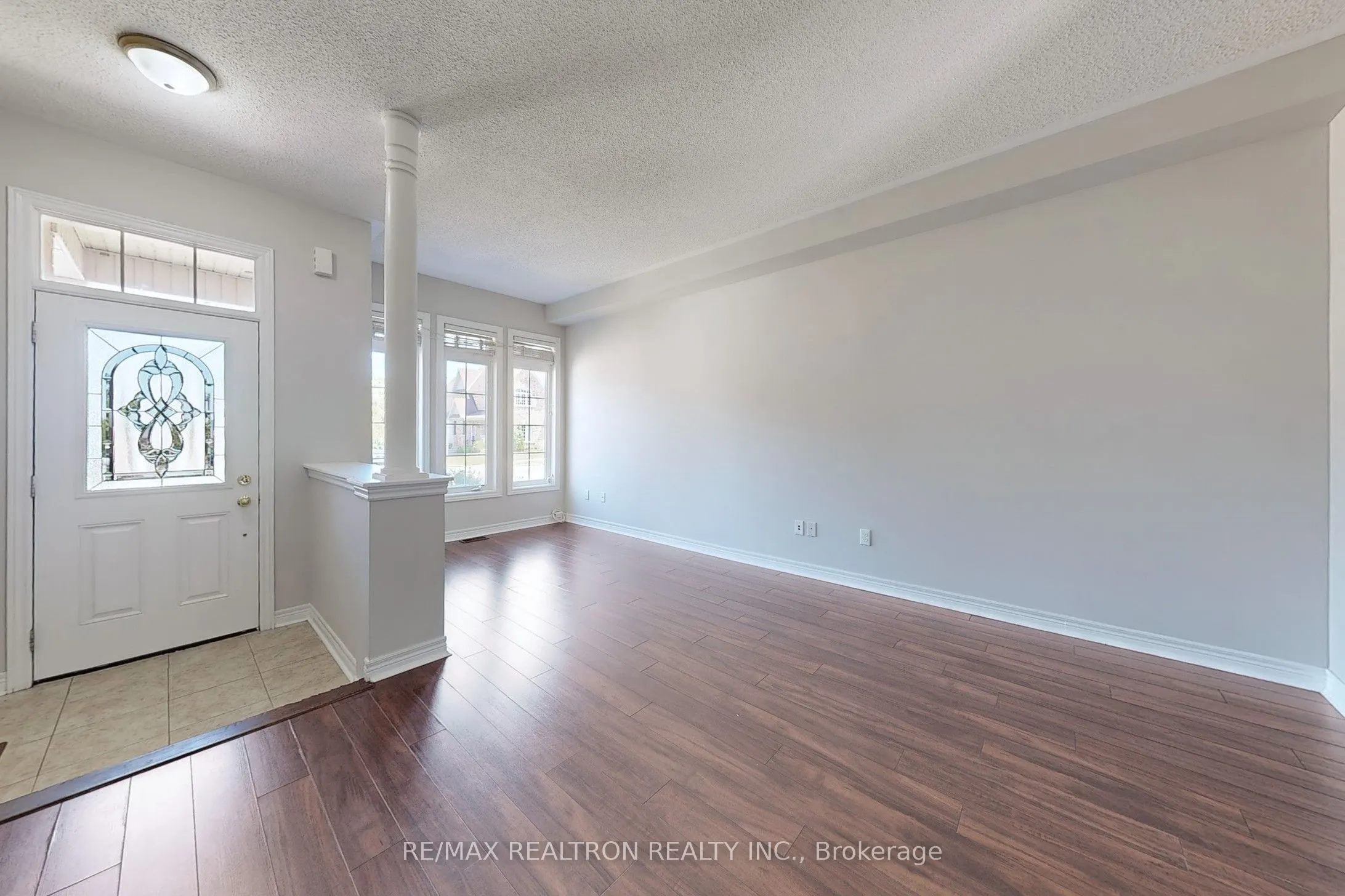 142 Laurendale Avenue