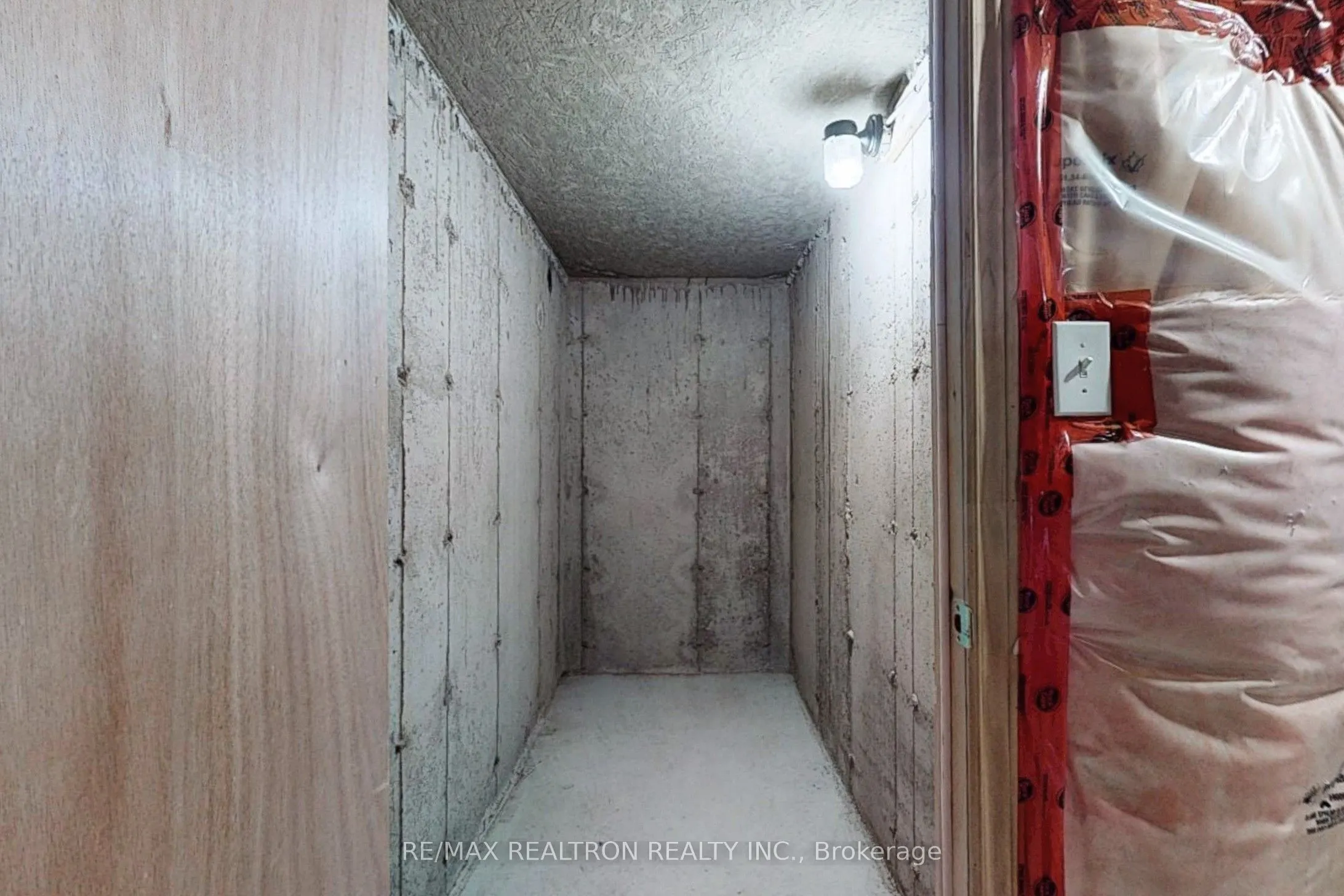 142 Laurendale Avenue