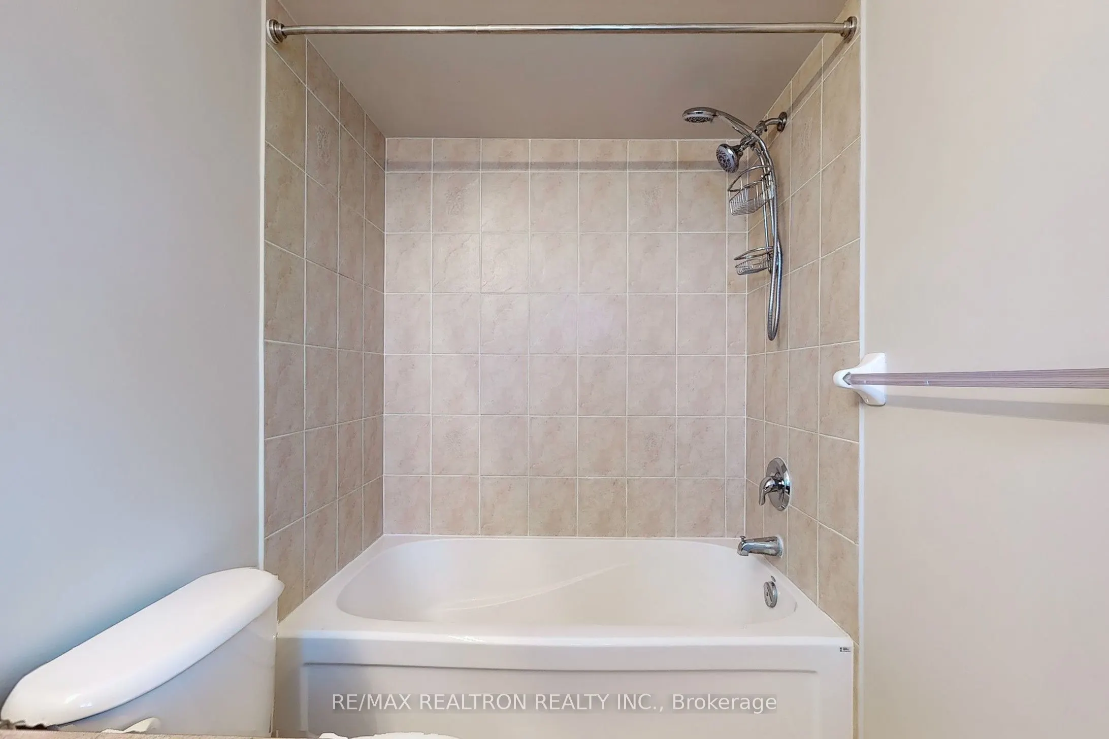 142 Laurendale Avenue