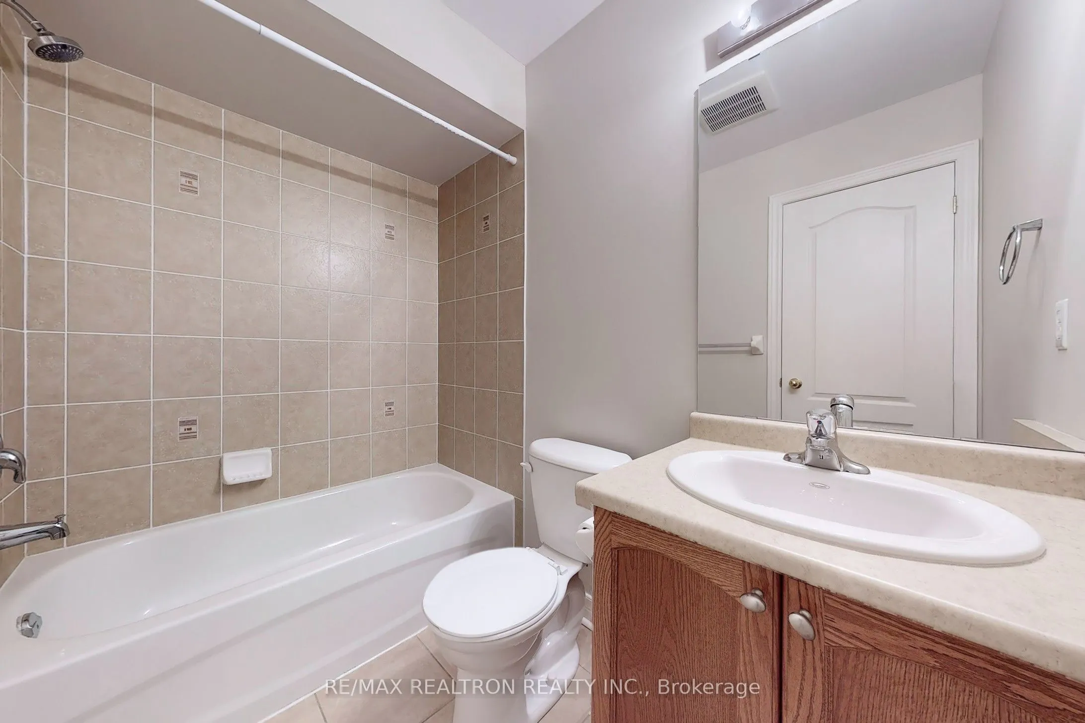 142 Laurendale Avenue