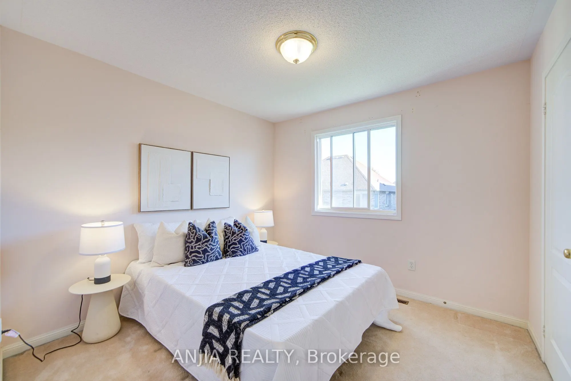 131 Winston Castle Drive