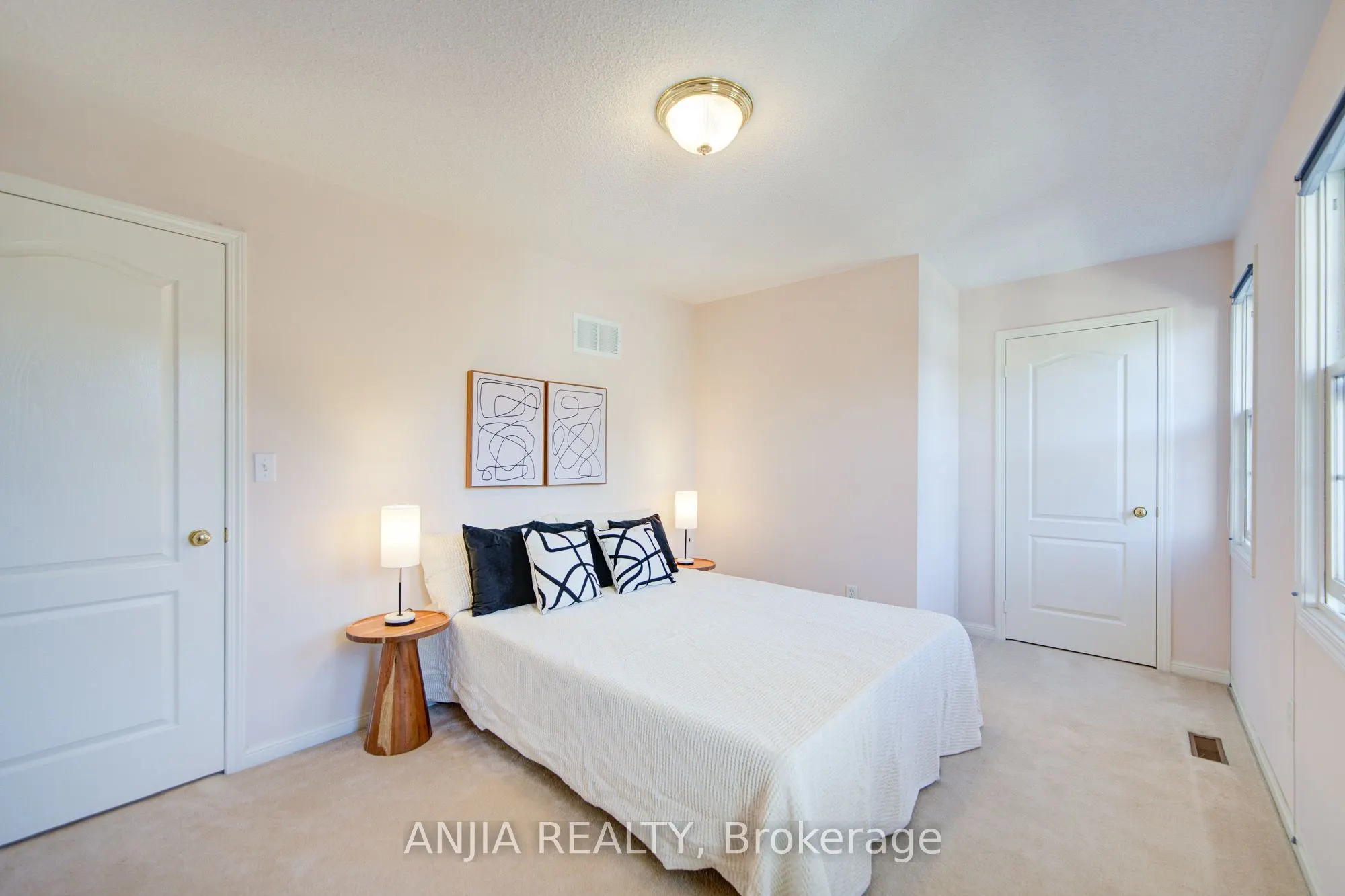 131 Winston Castle Drive