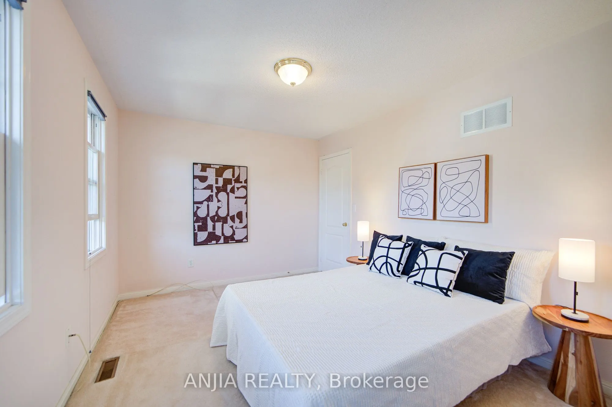 131 Winston Castle Drive