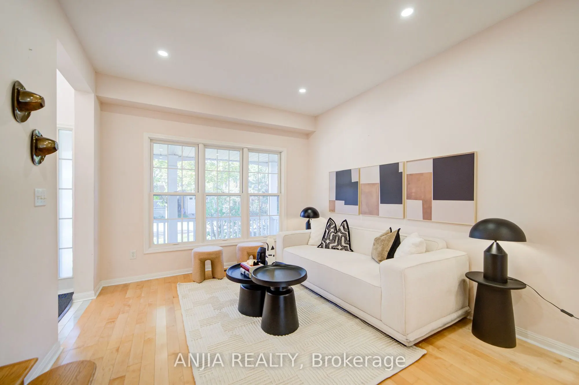 131 Winston Castle Drive