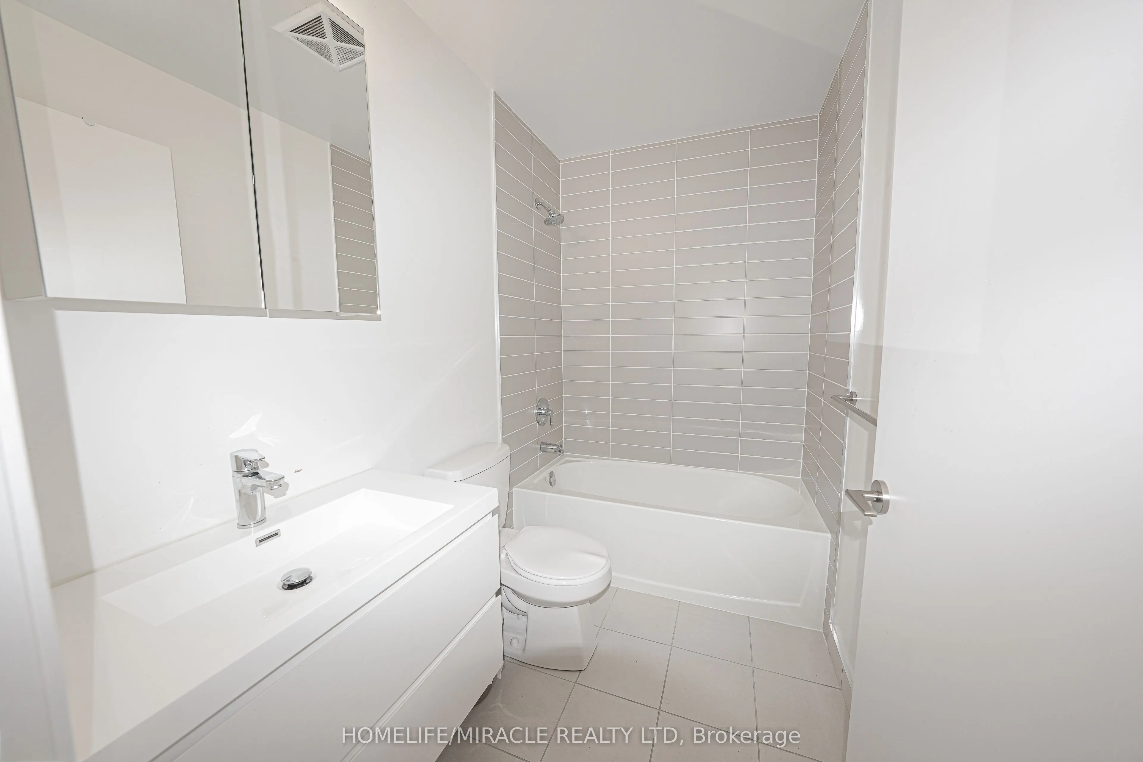 8119 Birchmount Road, #705