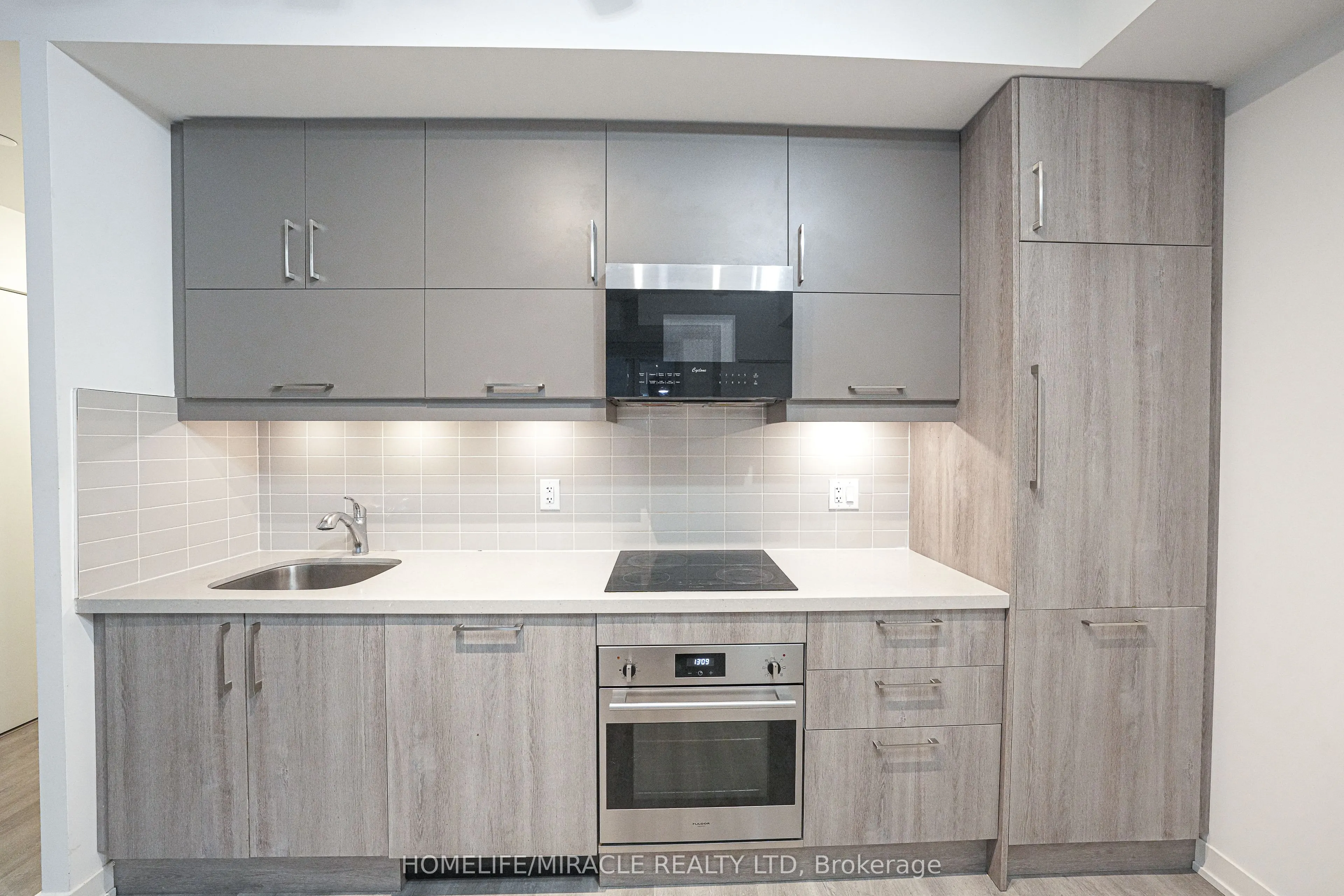 8119 Birchmount Road, #705