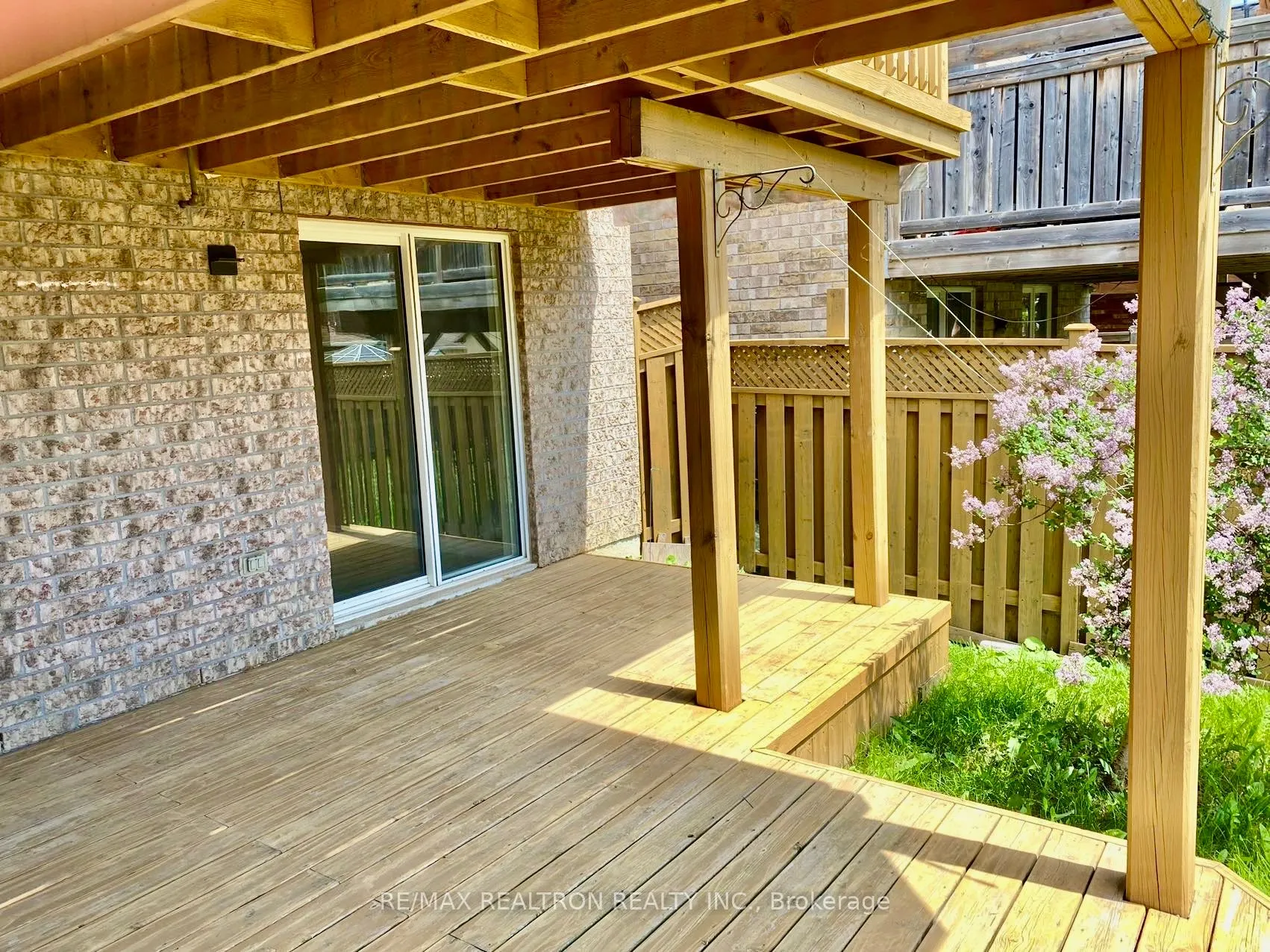 17 Christina Crescent