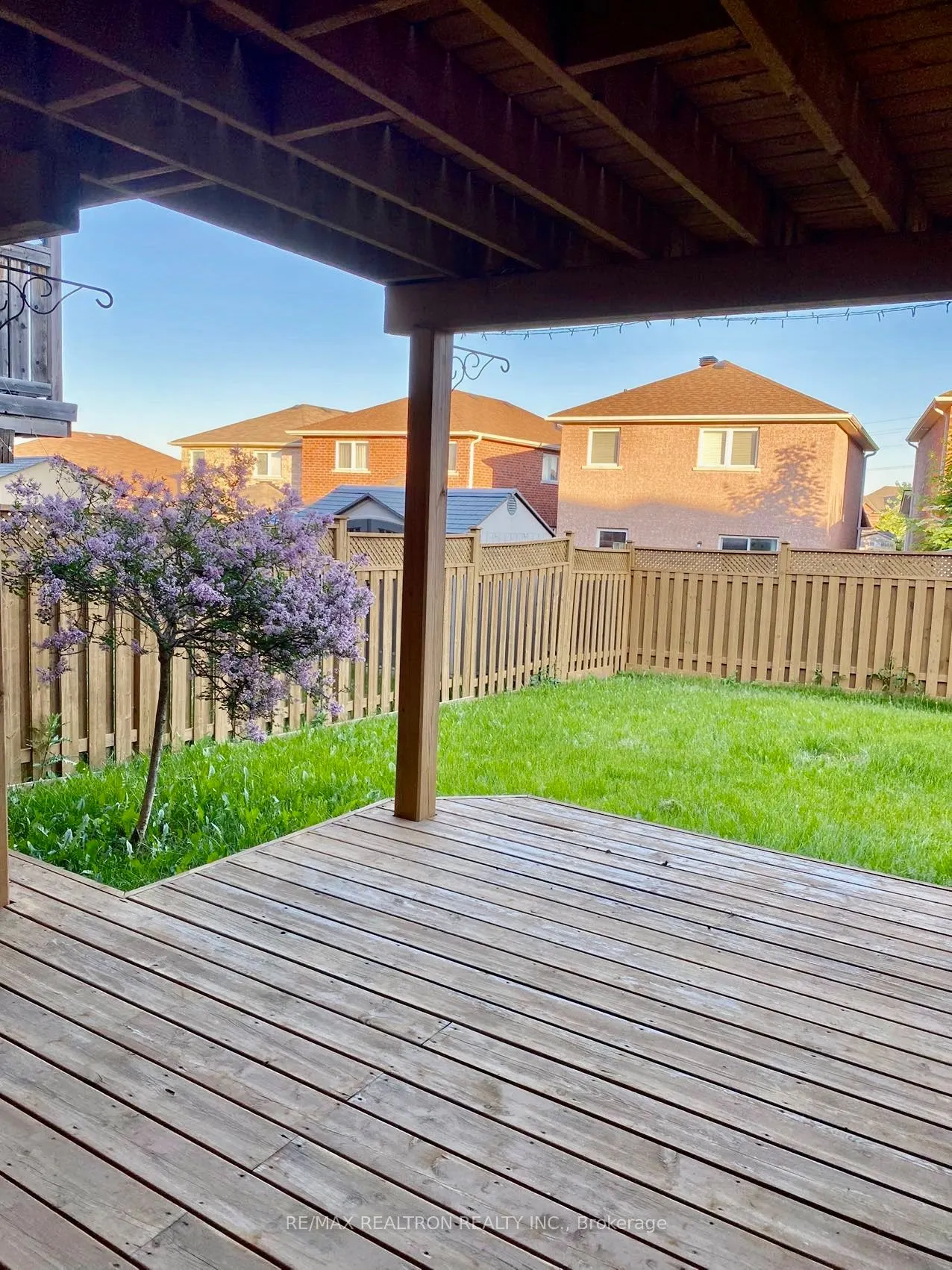 17 Christina Crescent