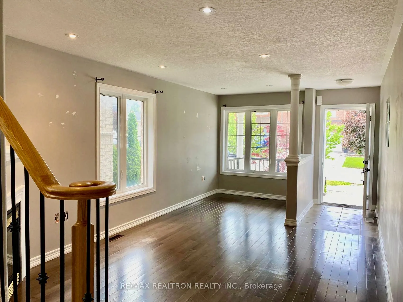 17 Christina Crescent