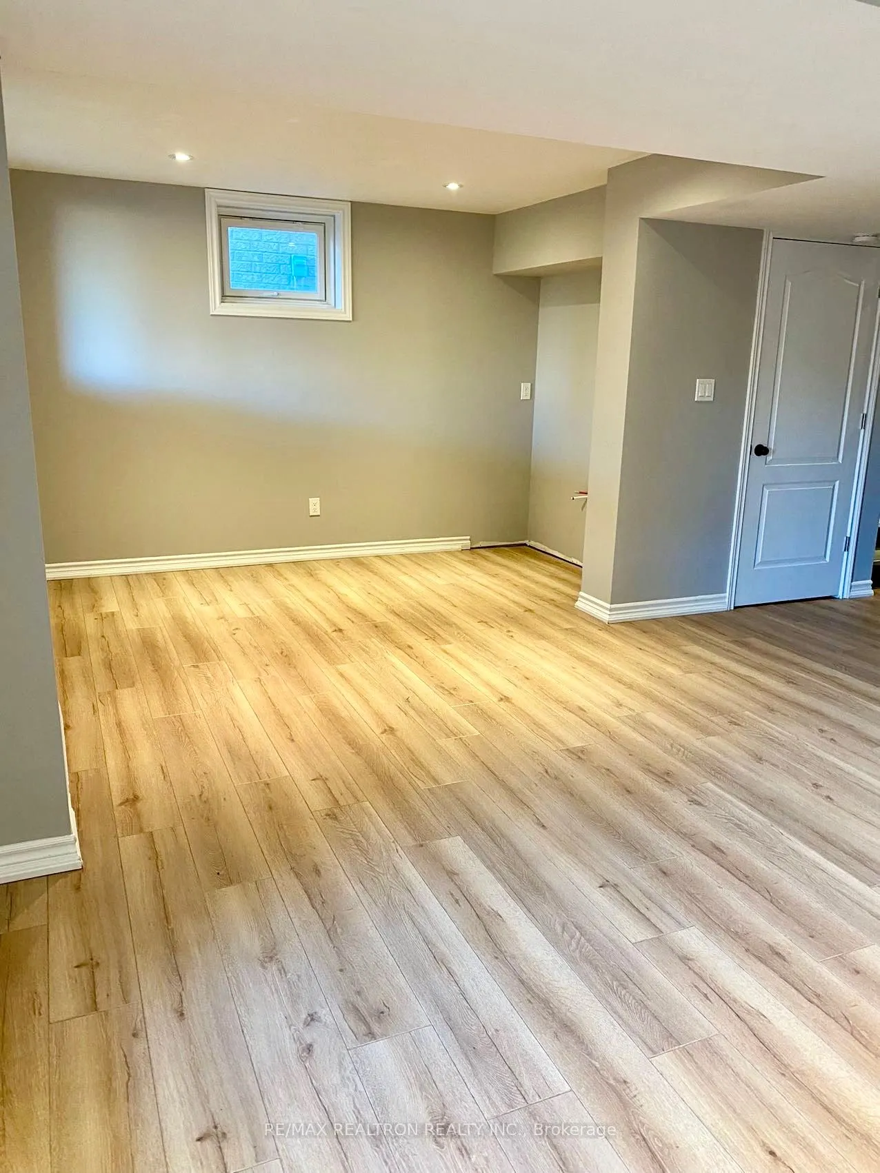 17 Christina Crescent