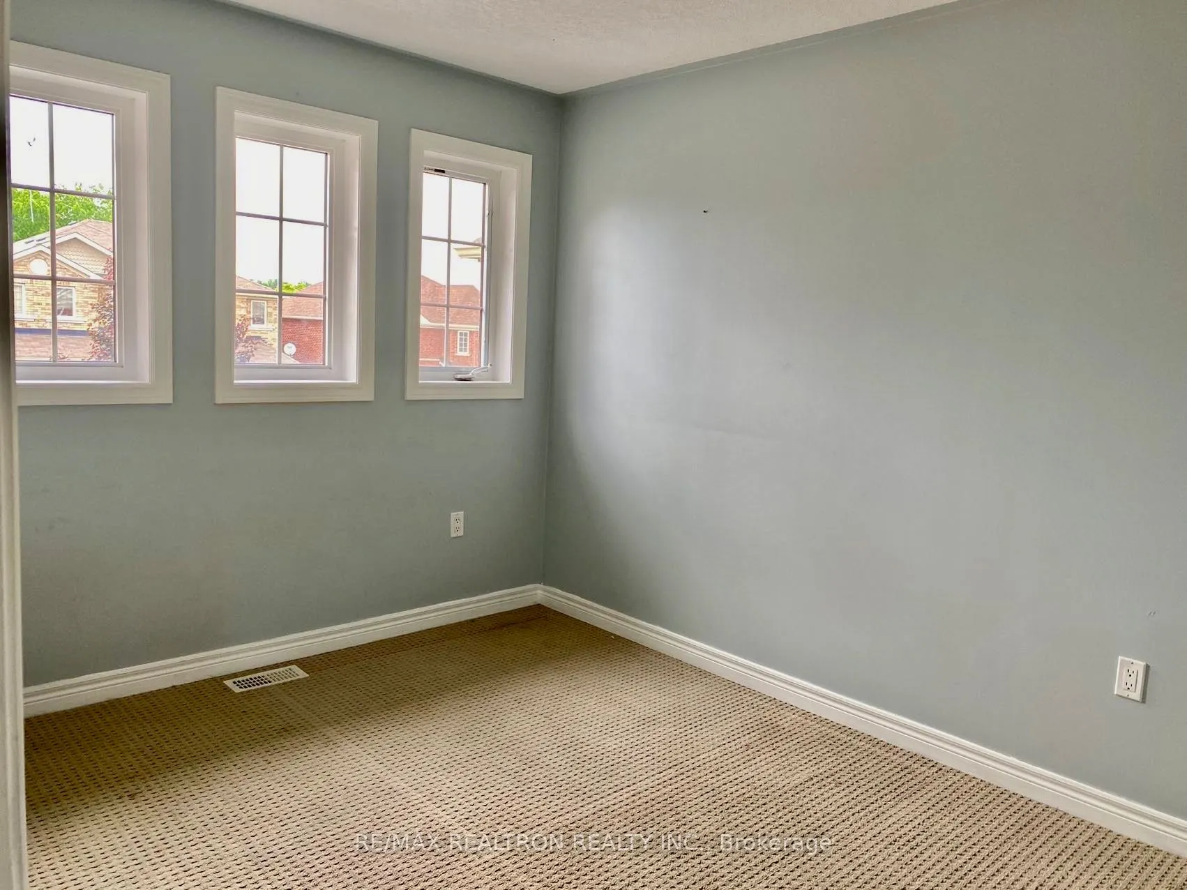 17 Christina Crescent