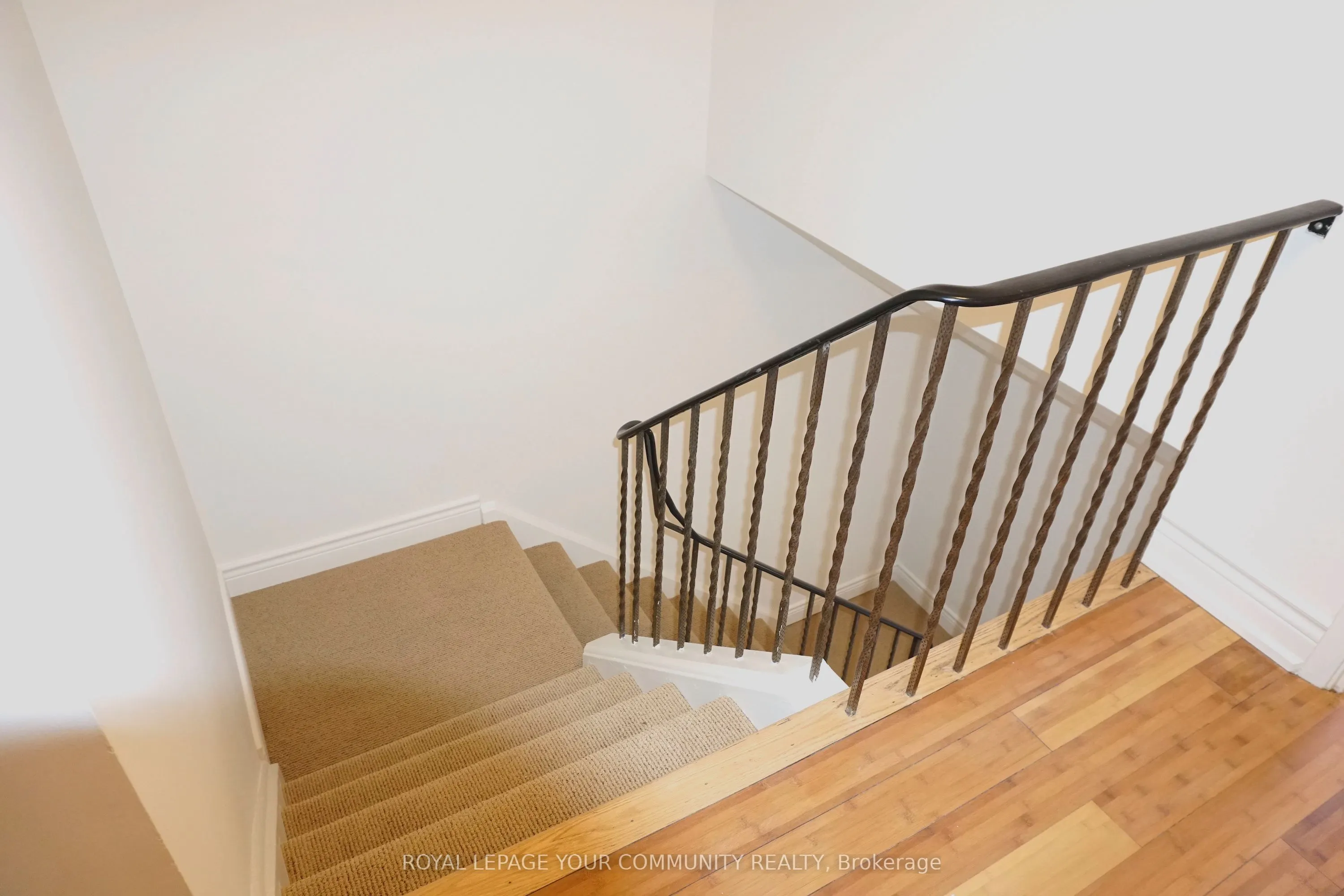 39 Knightsbridge Way, #153