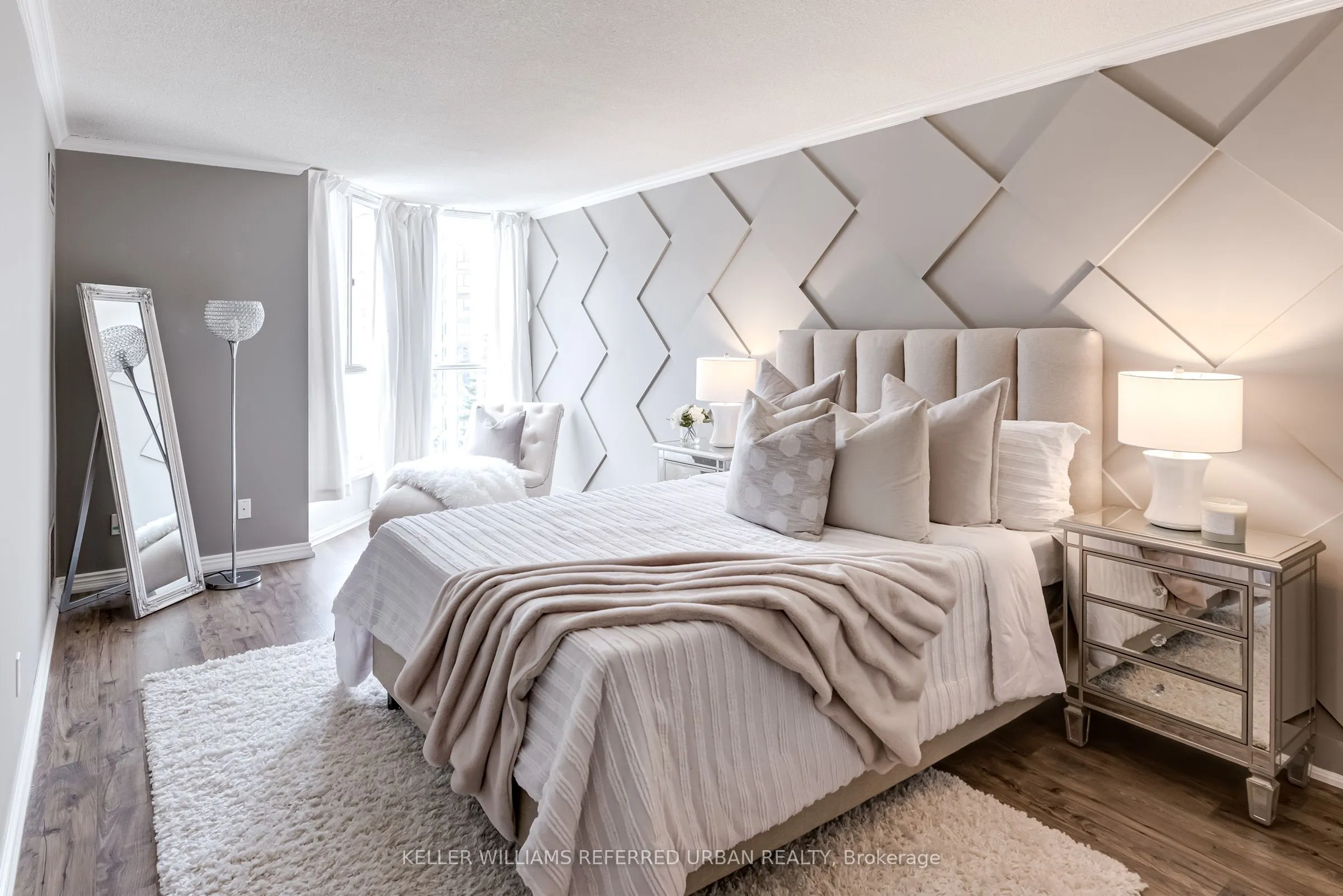 70 Baif Boulevard, #605