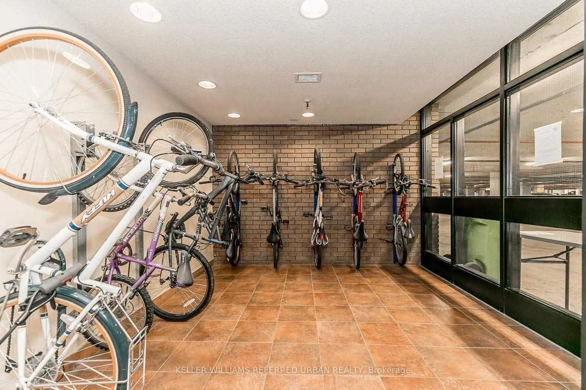 70 Baif Boulevard, #605