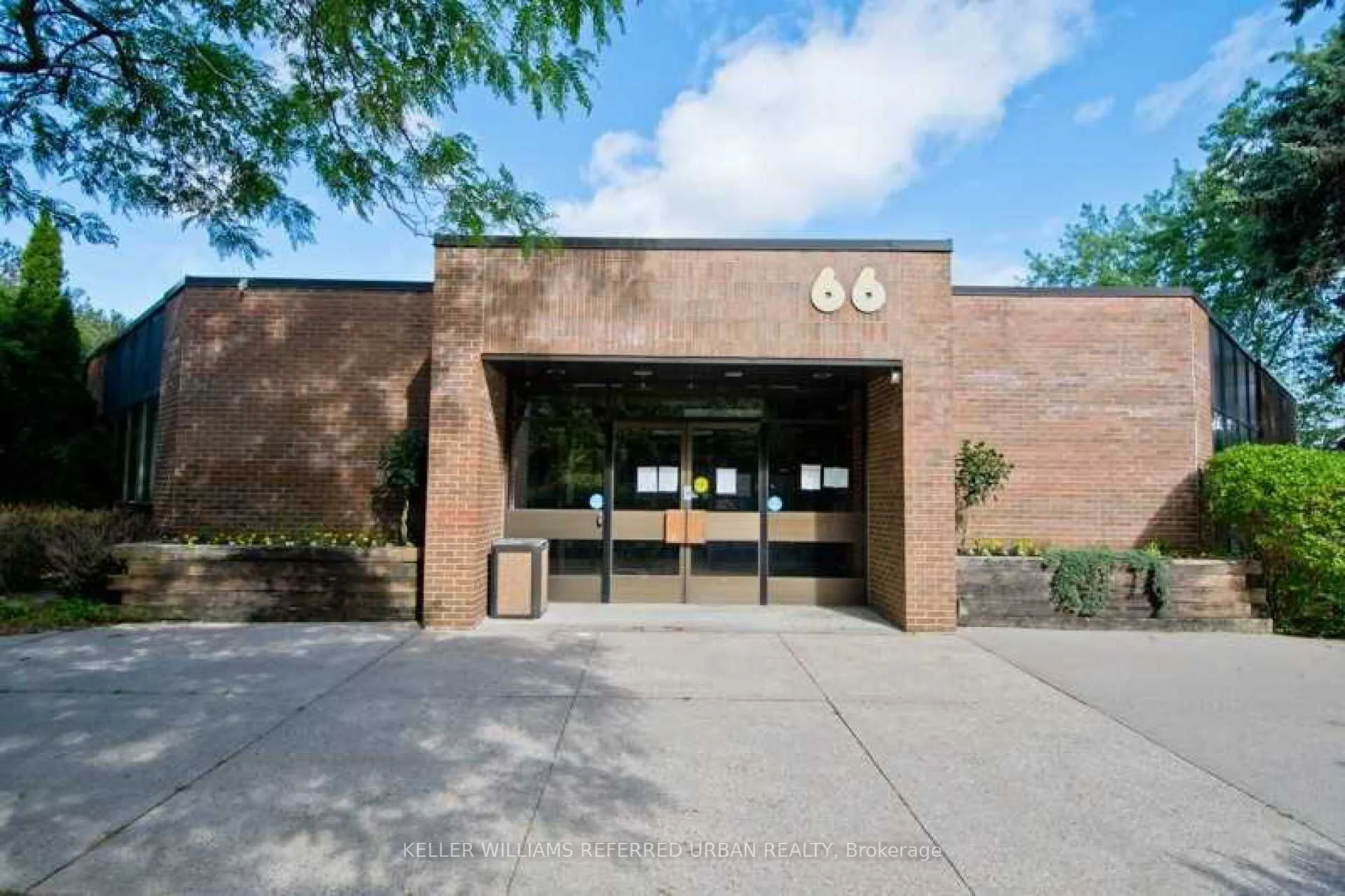 70 Baif Boulevard, #605