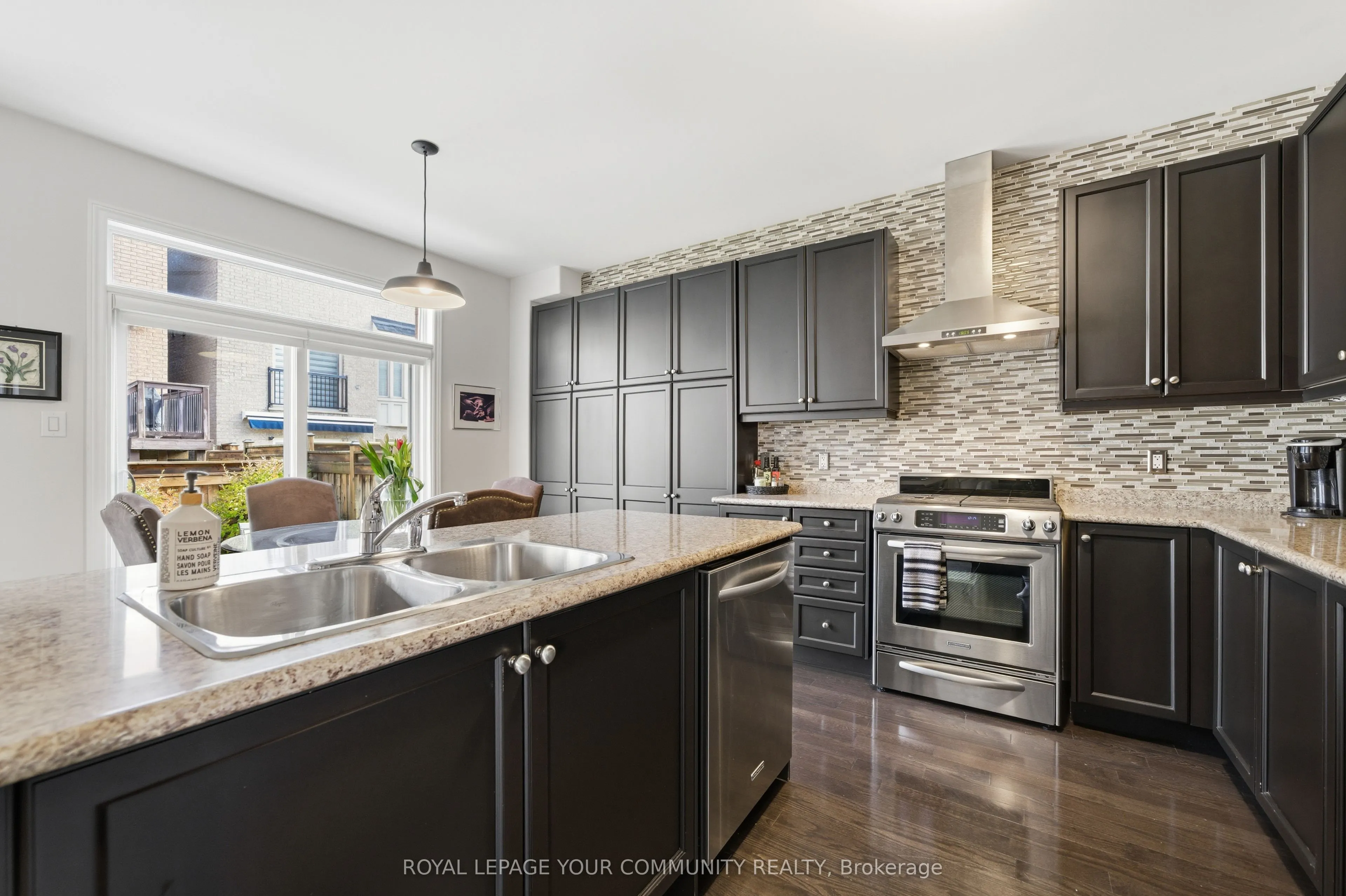 76 Mary Ellen Baker Crescent