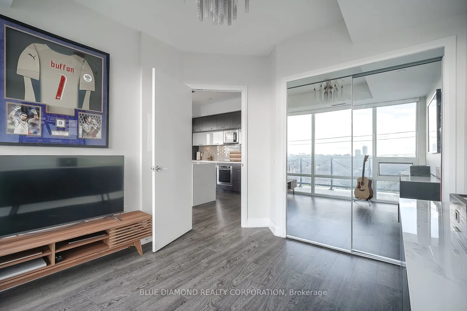 4800 Highway 7 Road, #612