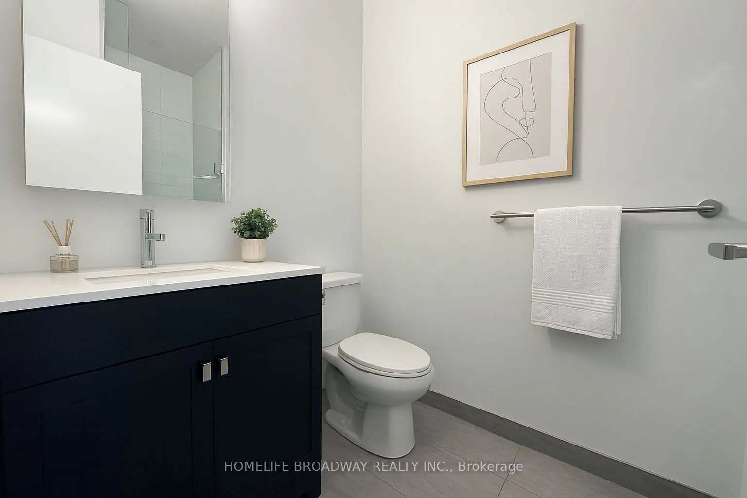 8868 Yonge Street, #702E