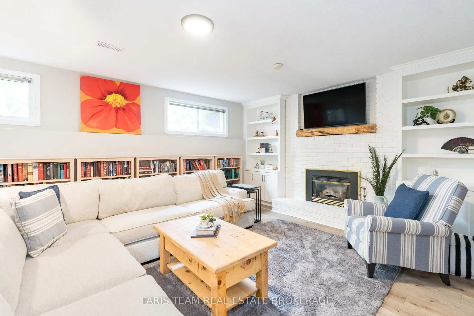 2032 Chantler Street