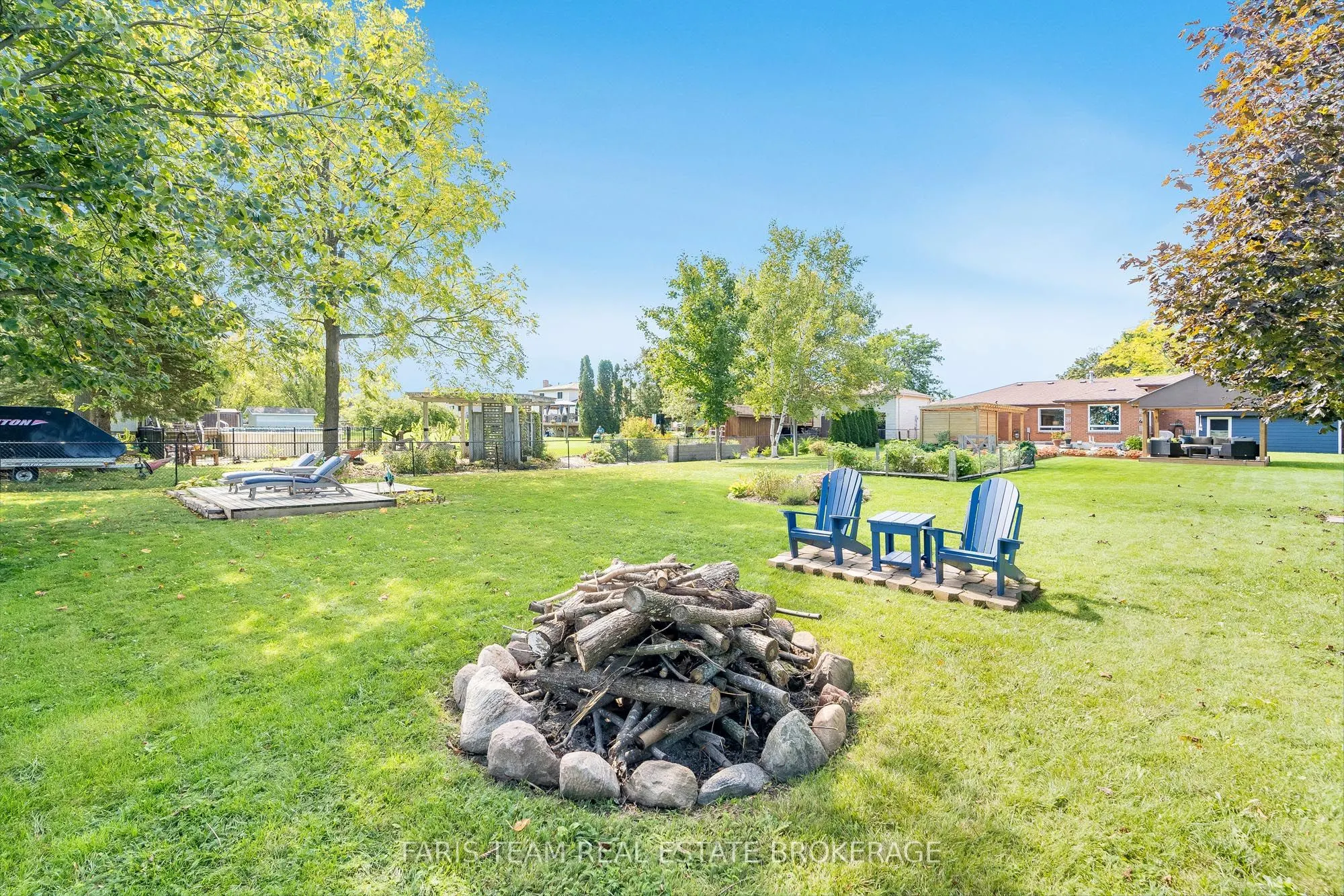 2032 Chantler Street