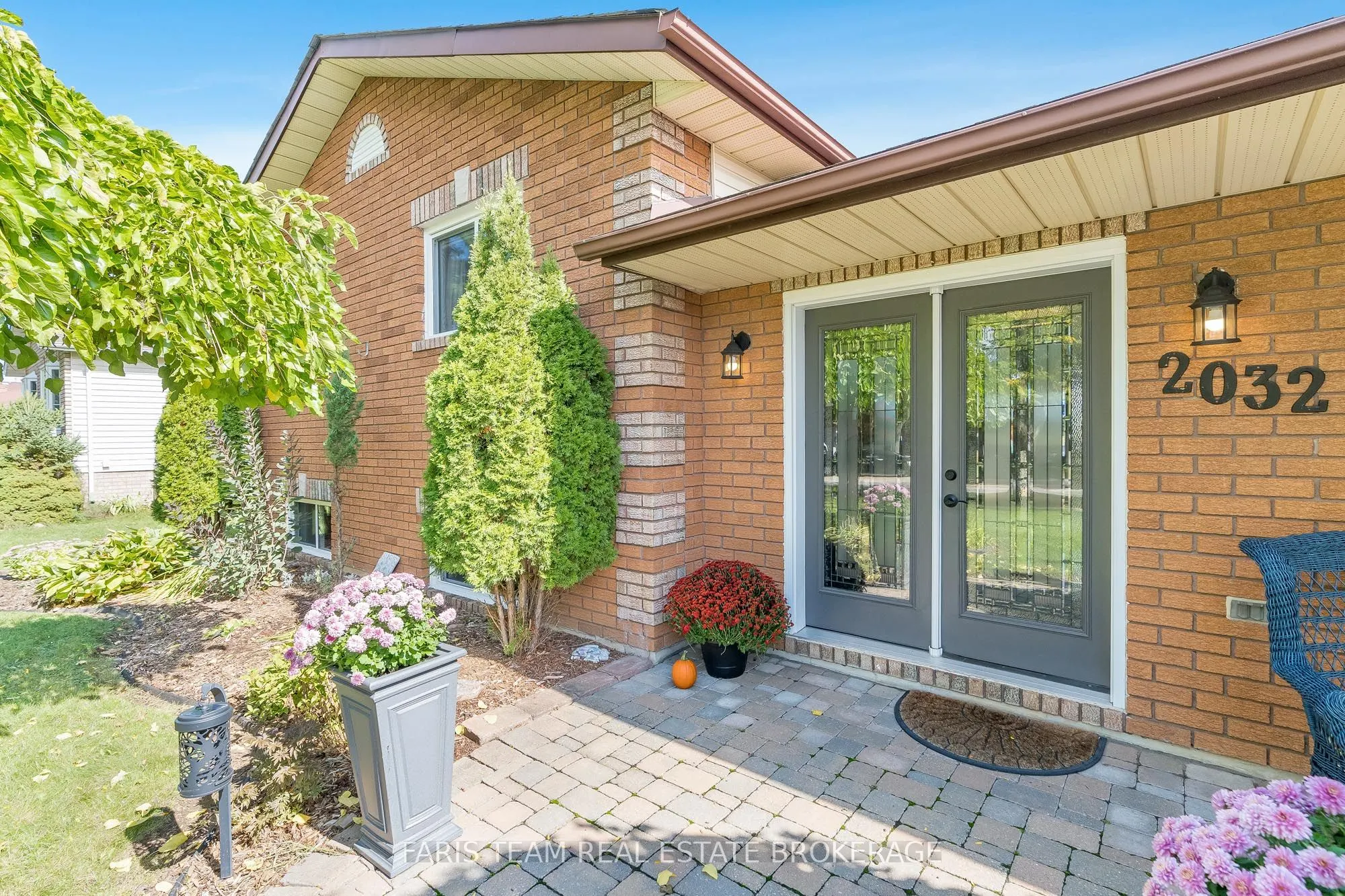 2032 Chantler Street