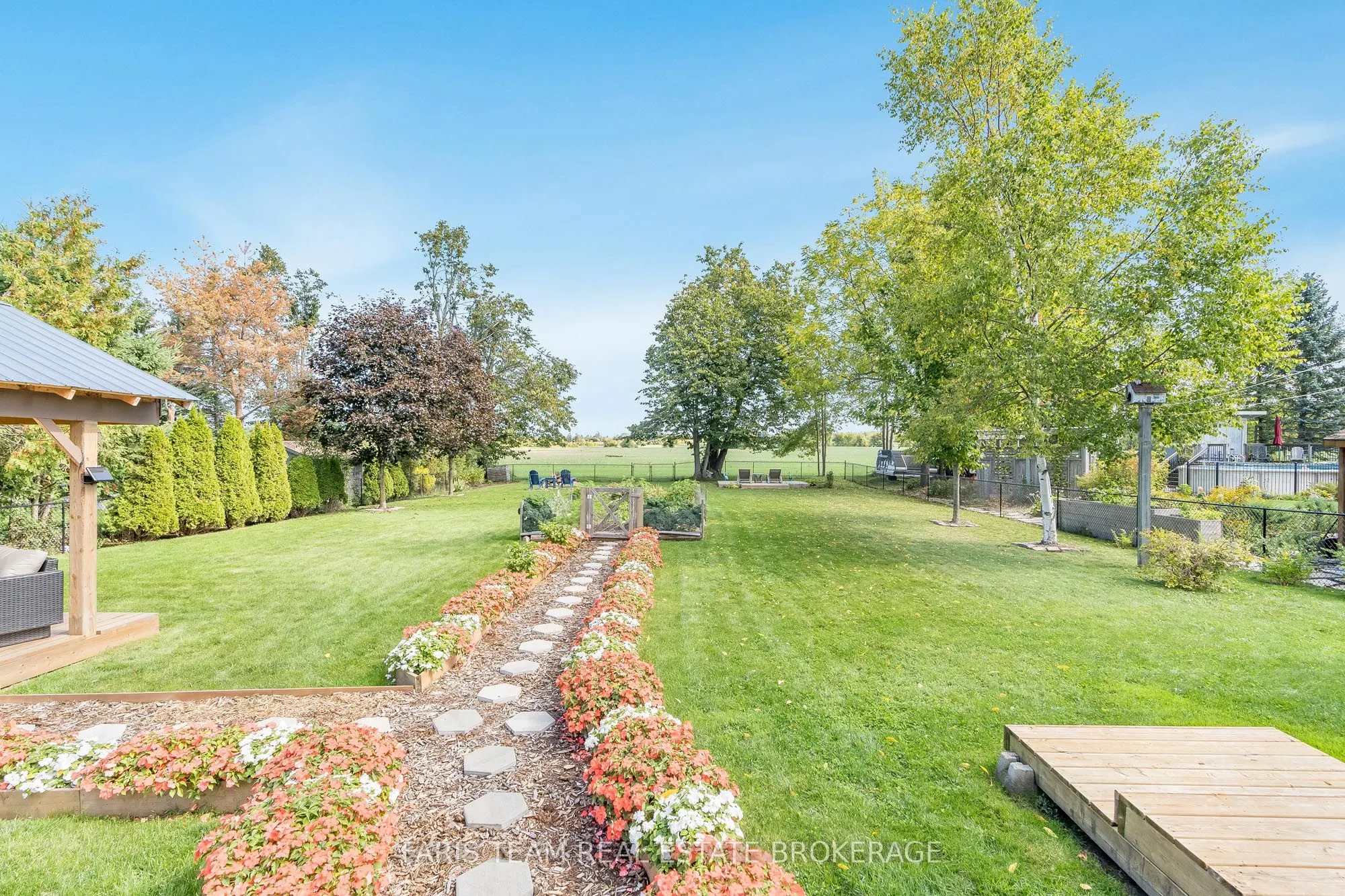 2032 Chantler Street