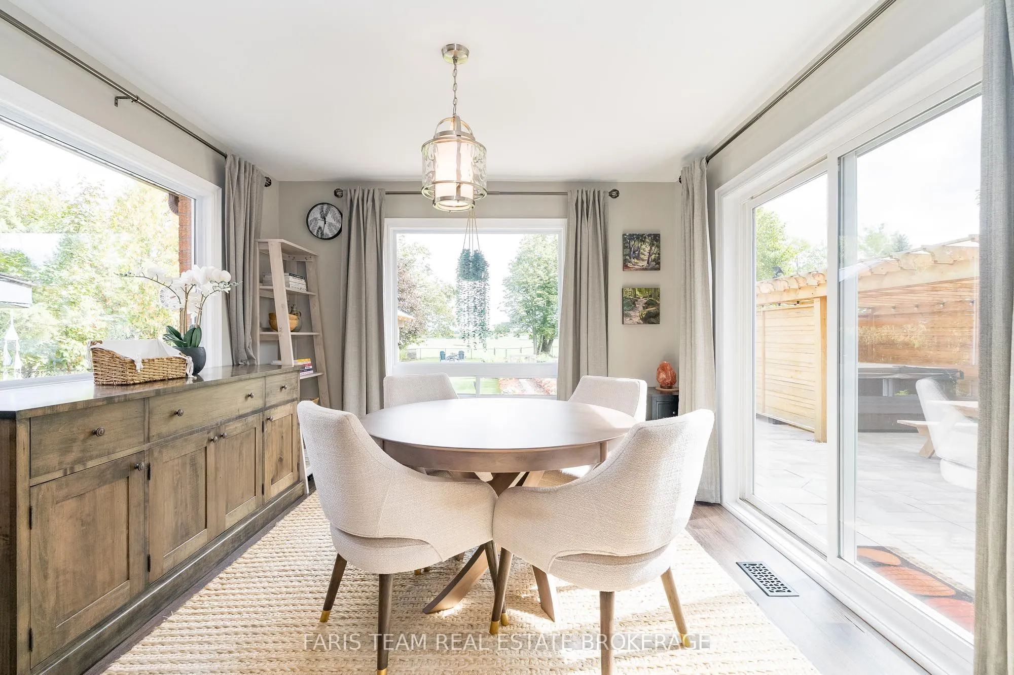 2032 Chantler Street